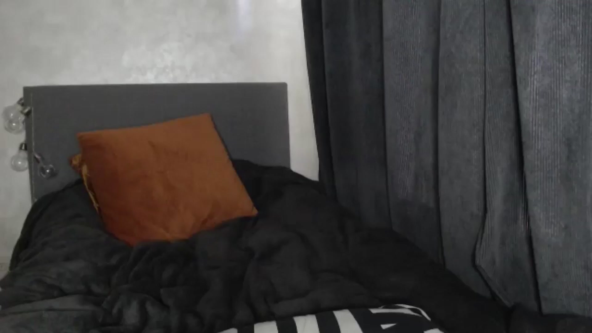 Gallery image thumbnail from Nora_Sweet's myfreecams stream on, 06/04/2025, 12:15 image 7 of 20