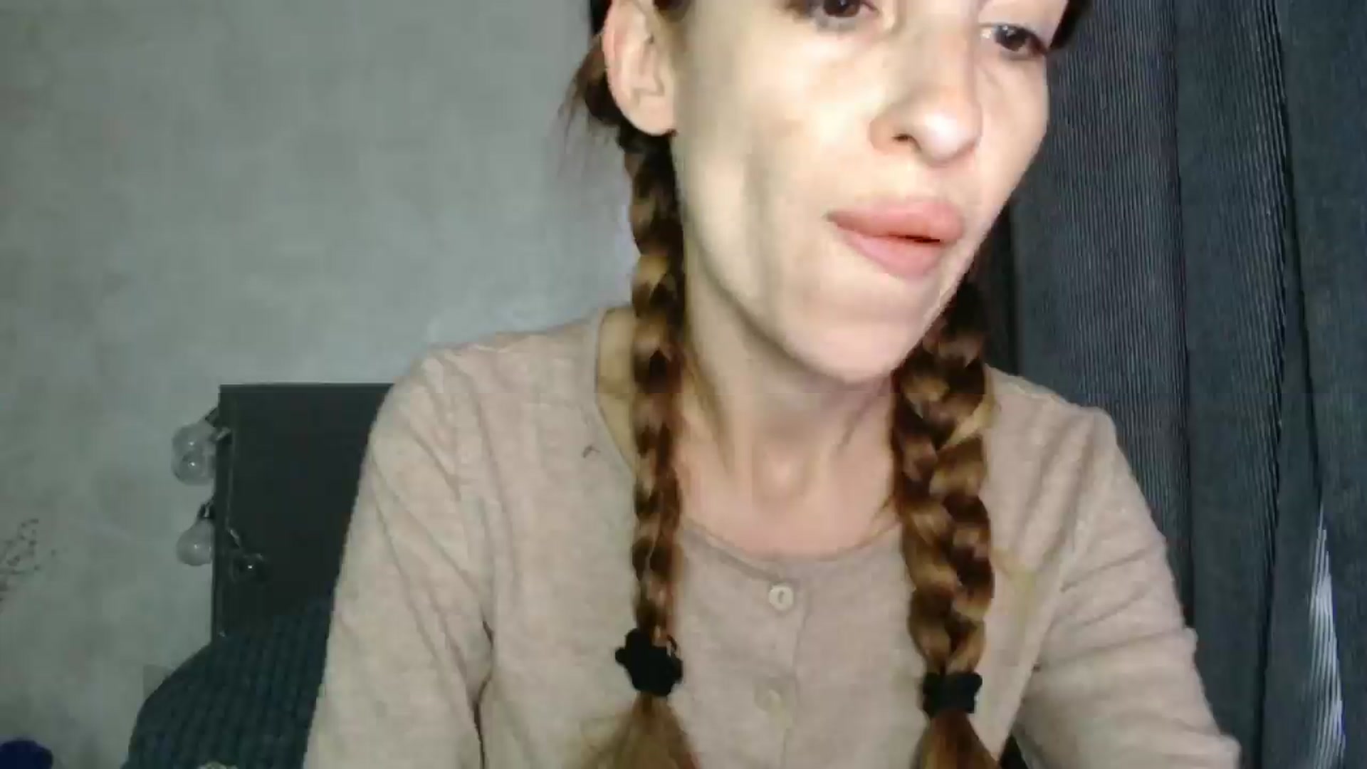 Gallery image thumbnail from Nora_Sweet's myfreecams stream on, 08/14/2025, 12:01 image 8 of 20