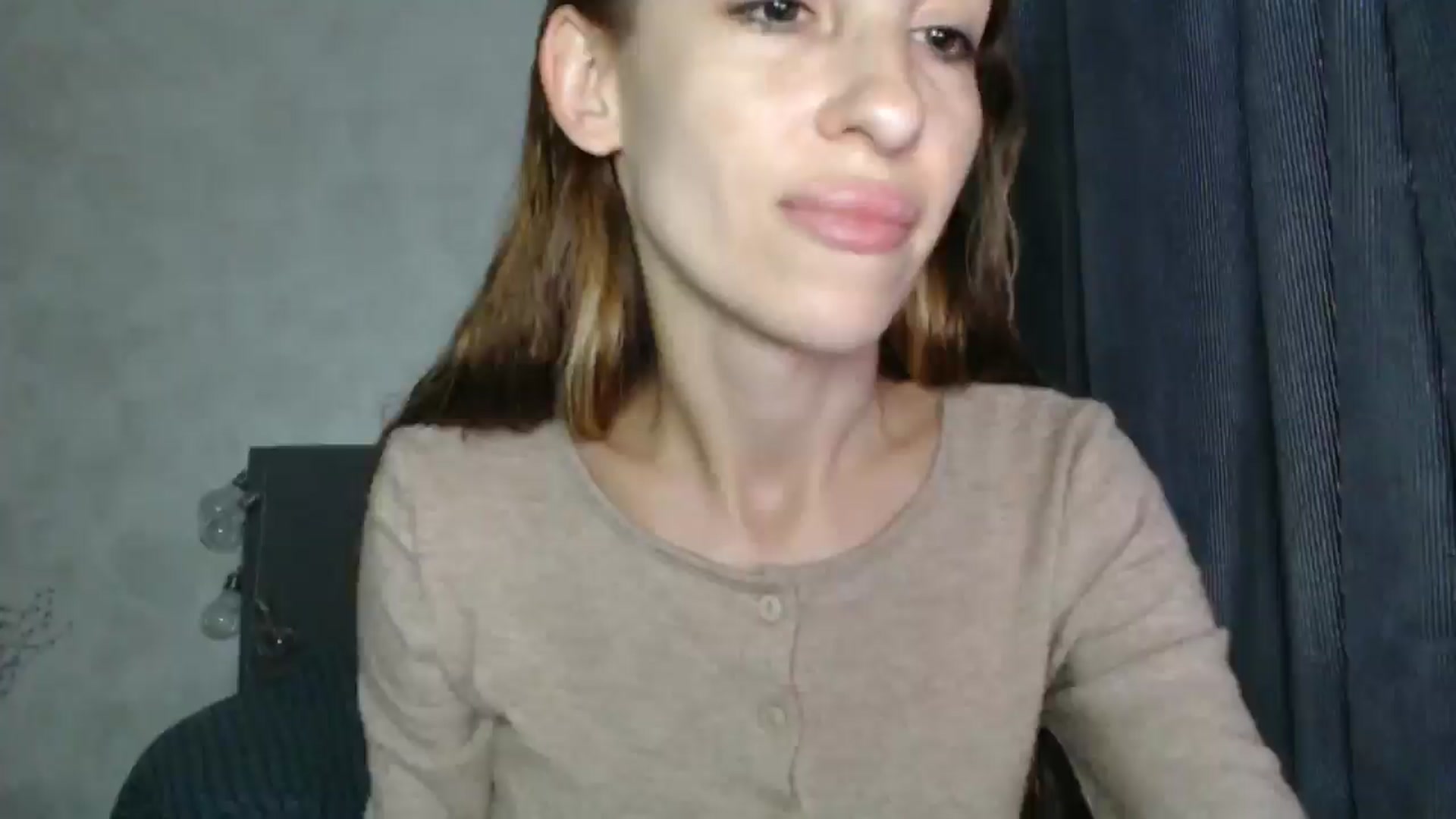 Gallery image thumbnail from Nora_Sweet's myfreecams stream on, 08/16/2025, 11:10 image 4 of 20