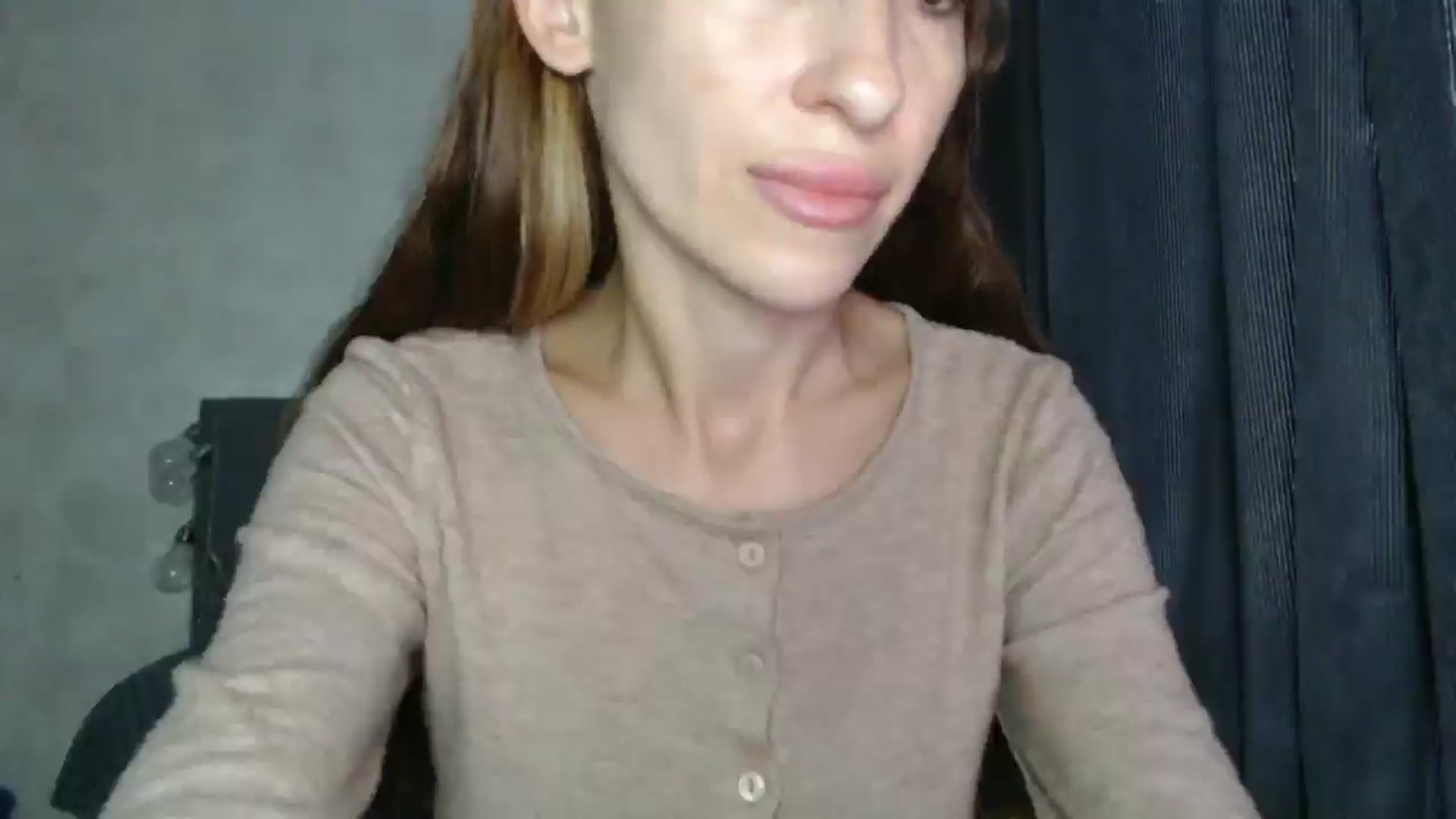 Gallery image thumbnail from Nora_Sweet's myfreecams stream on, 08/16/2025, 11:10 image 15 of 20