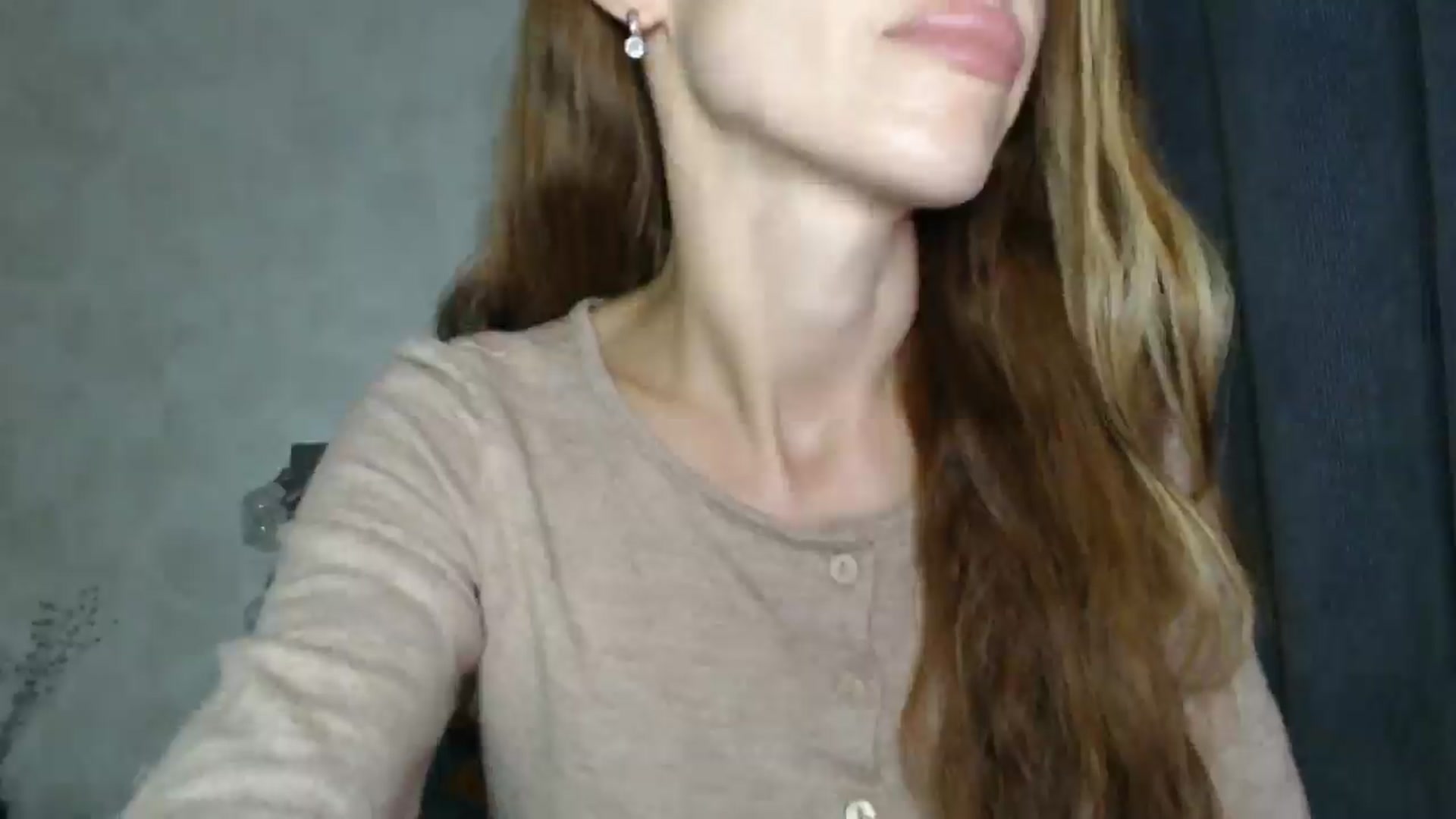 Gallery image thumbnail from Nora_Sweet's myfreecams stream on, 08/16/2025, 14:10 image 6 of 20