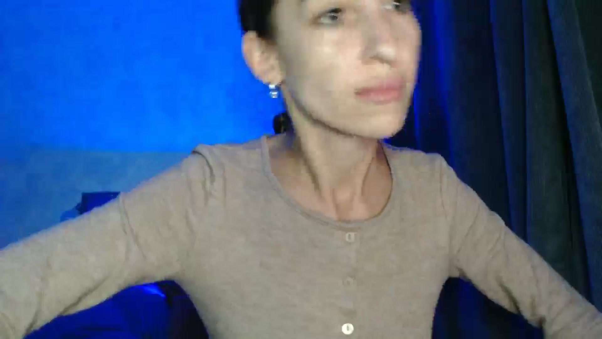 Gallery image thumbnail from Nora_Sweet's myfreecams stream on, 08/16/2025, 18:02 image 17 of 20