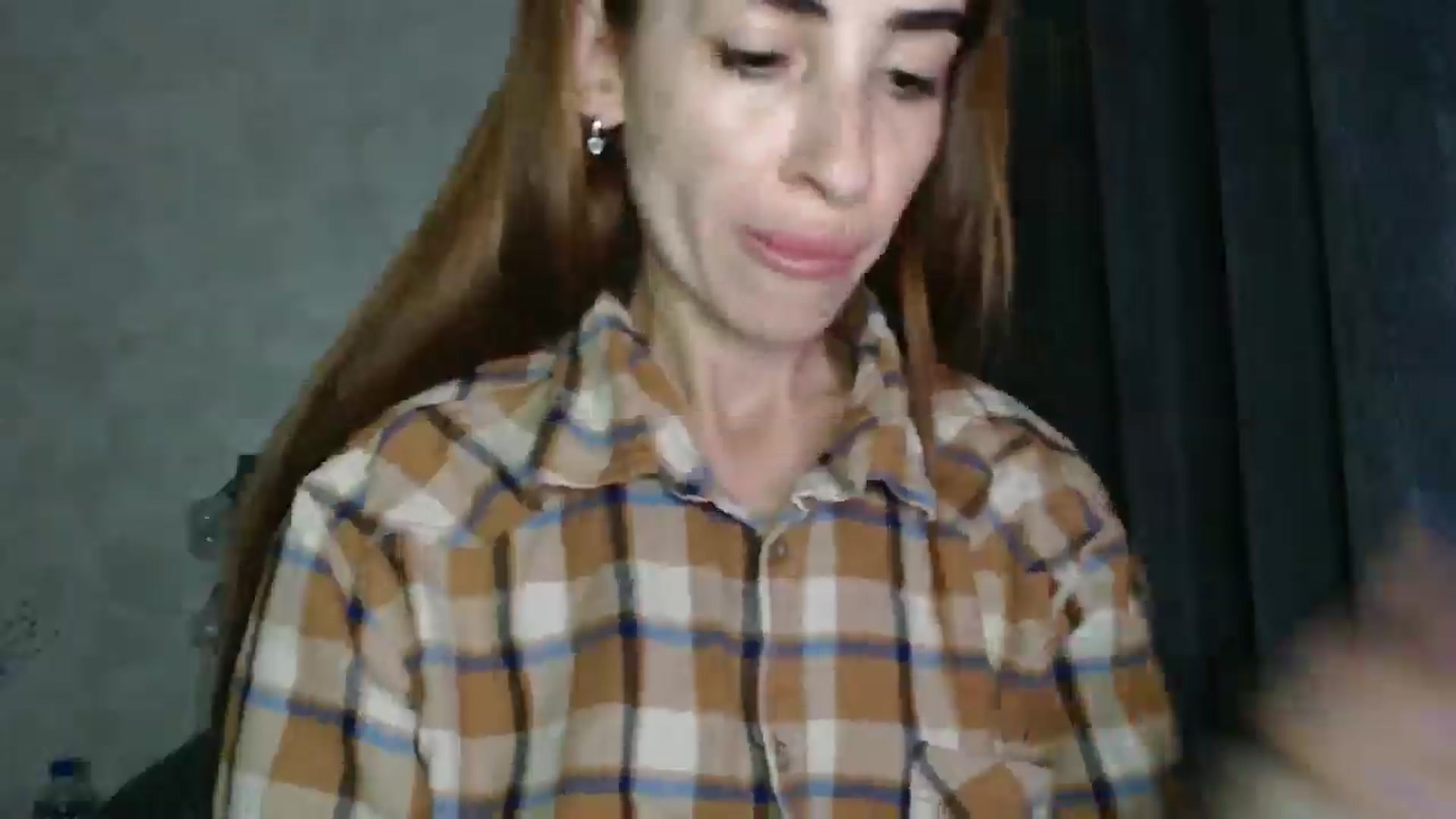 Gallery image thumbnail from Nora_Sweet's myfreecams stream on, 08/18/2025, 16:35 image 5 of 20