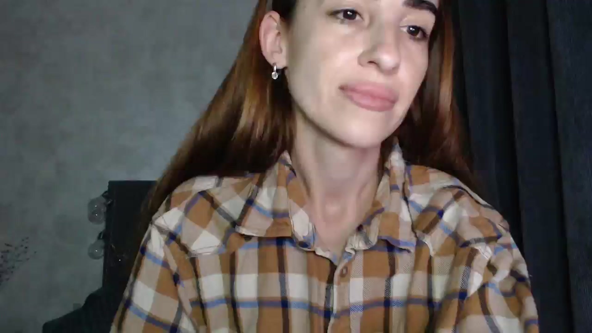 Gallery image thumbnail from Nora_Sweet's myfreecams stream on, 08/18/2025, 16:35 image 11 of 20