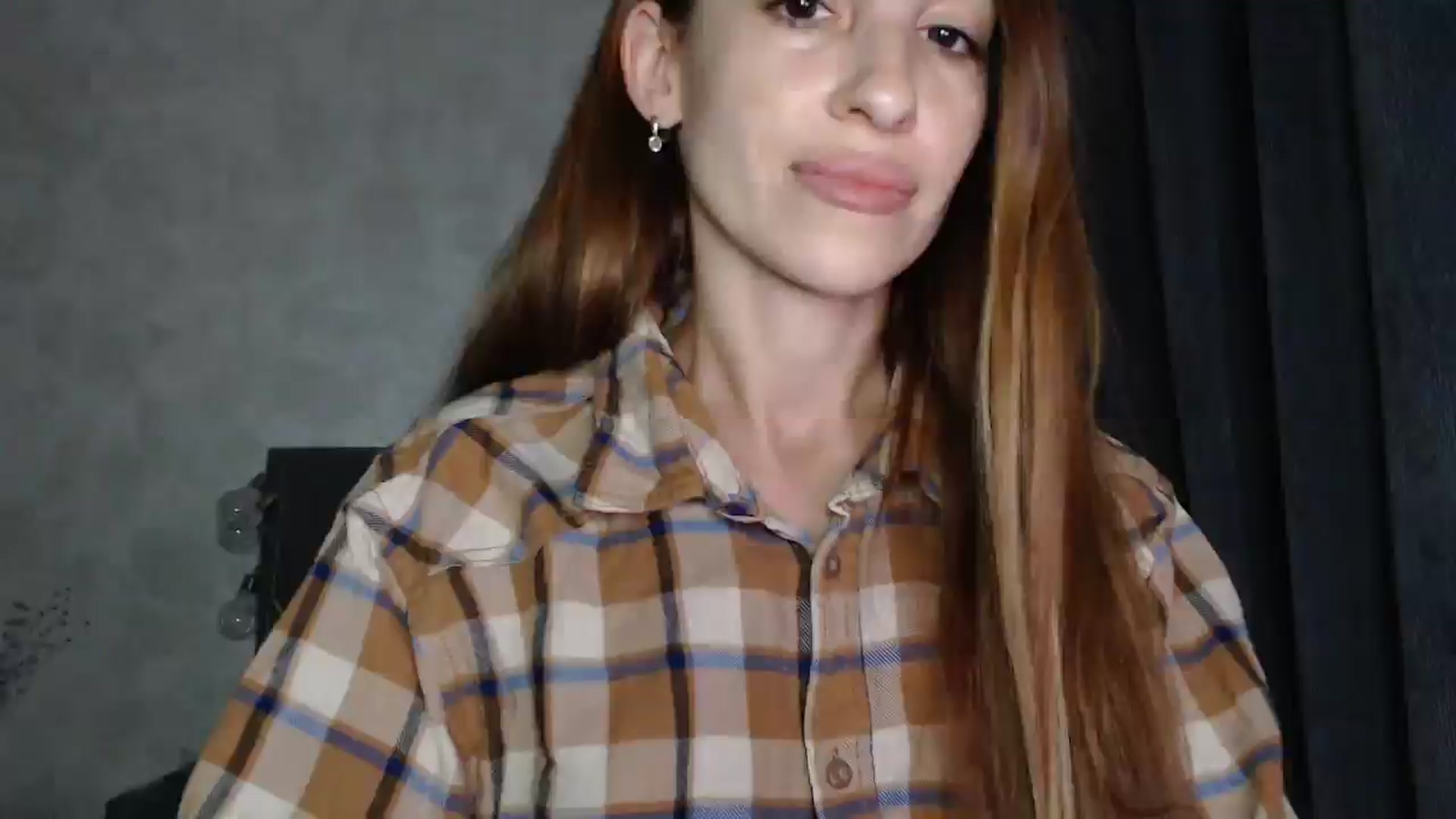 Gallery image thumbnail from Nora_Sweet's myfreecams stream on, 08/18/2025, 16:35 image 18 of 20