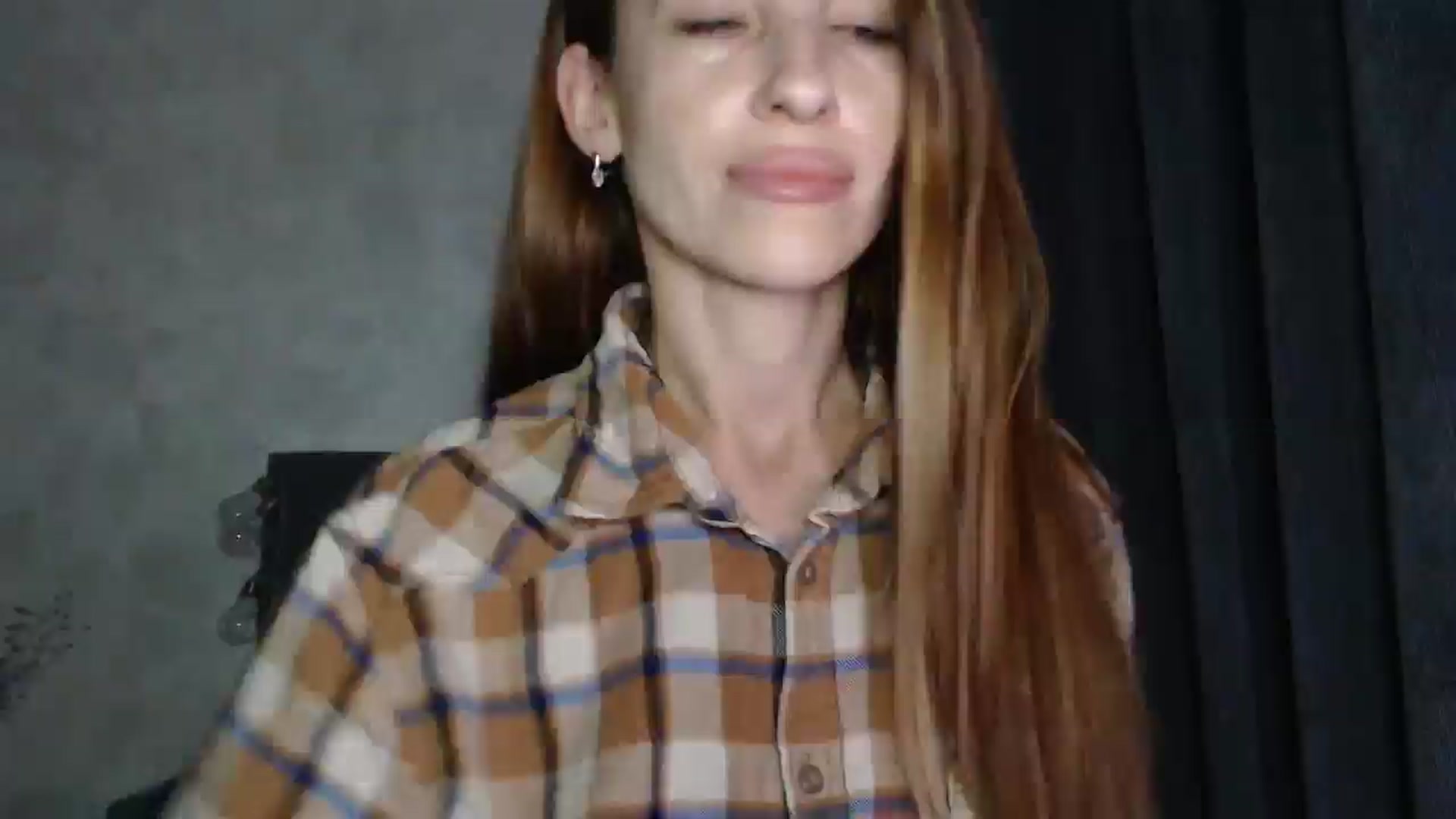 Gallery image thumbnail from Nora_Sweet's myfreecams stream on, 08/18/2025, 16:35 image 16 of 20