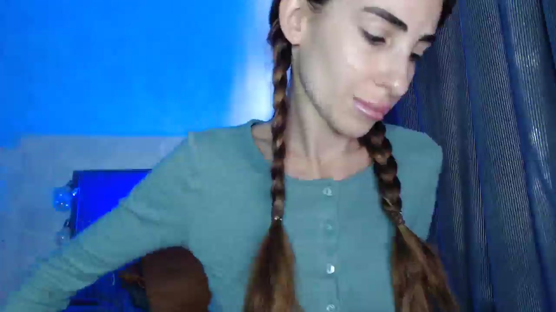 Gallery image thumbnail from Nora_Sweet's myfreecams stream on, 08/28/2025, 09:36 image 13 of 20