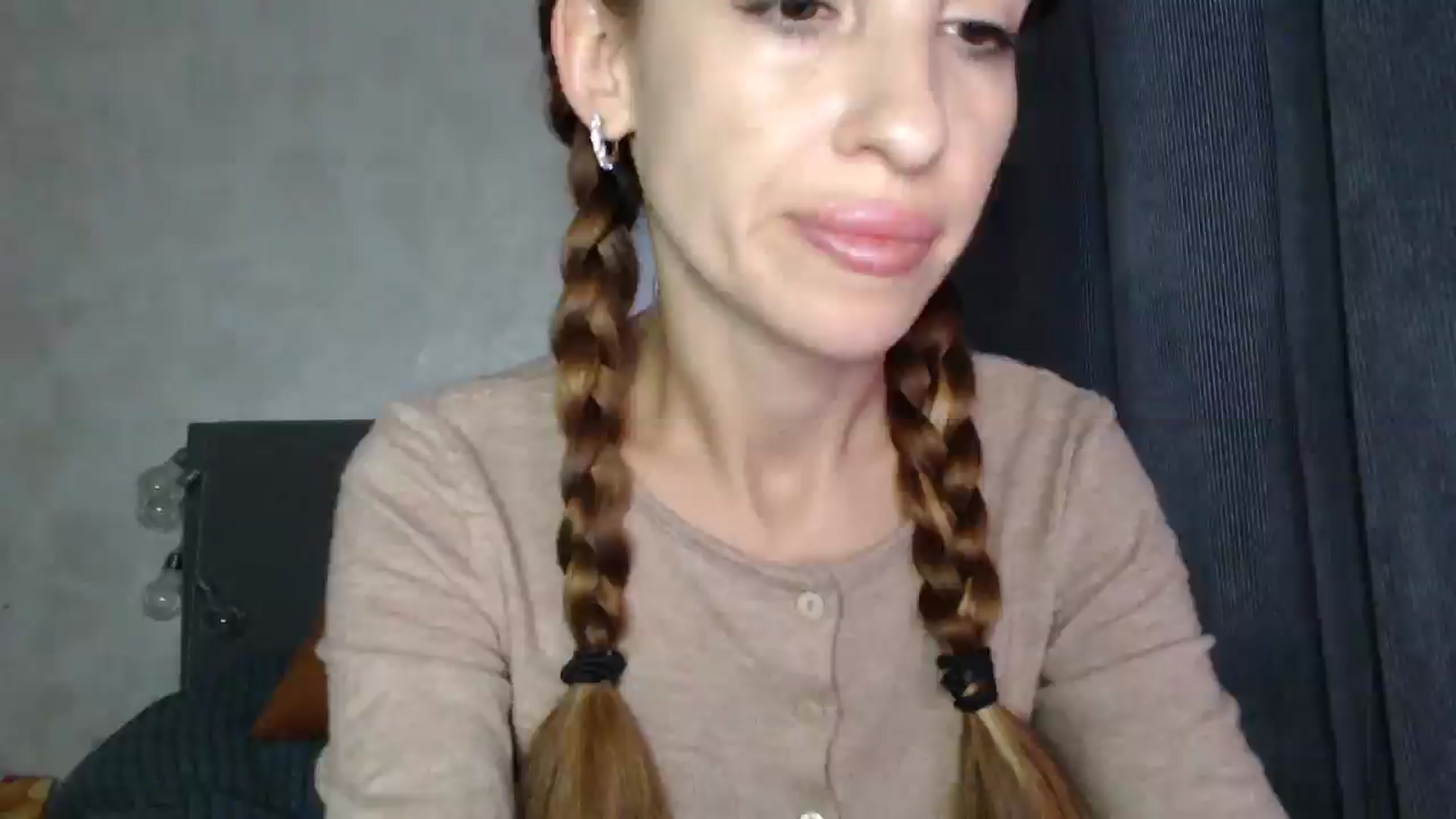Gallery image thumbnail from Nora_Sweet's myfreecams stream on, 08/29/2025, 12:29 image 4 of 20