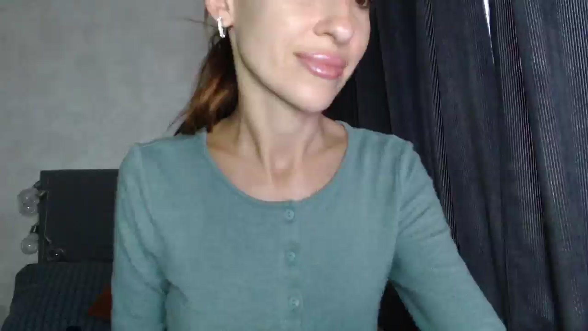 Gallery image thumbnail from Nora_Sweet's myfreecams stream on, 09/01/2025, 12:16 image 2 of 20