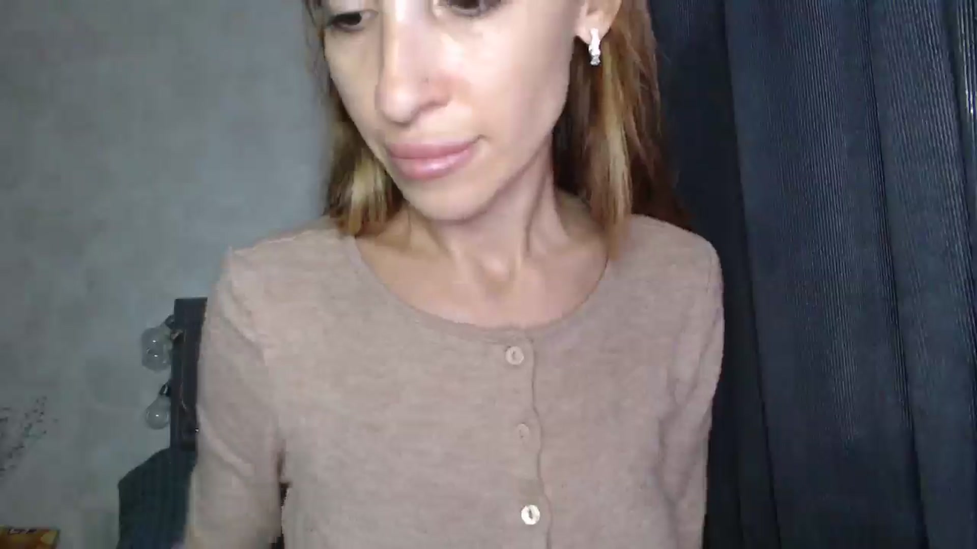 Gallery image thumbnail from Nora_Sweet's myfreecams stream on, 09/02/2025, 11:23 image 16 of 20
