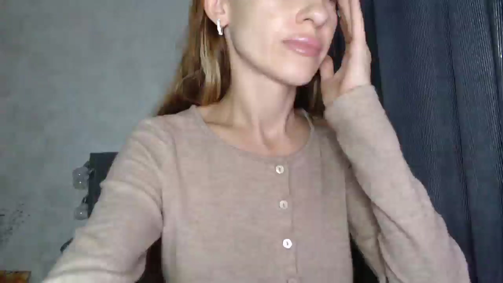 Gallery image thumbnail from Nora_Sweet's myfreecams stream on, 09/02/2025, 11:23 image 13 of 20