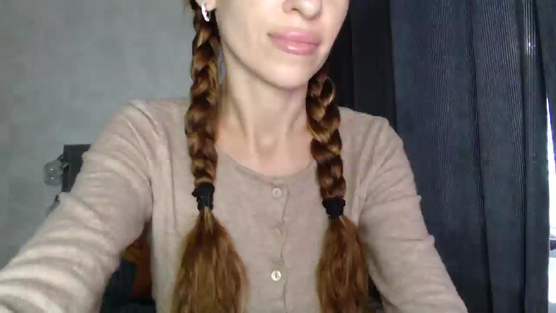 Gallery image thumbnail from Nora_Sweet's myfreecams stream on, 09/02/2025, 12:04 image 7 of 20