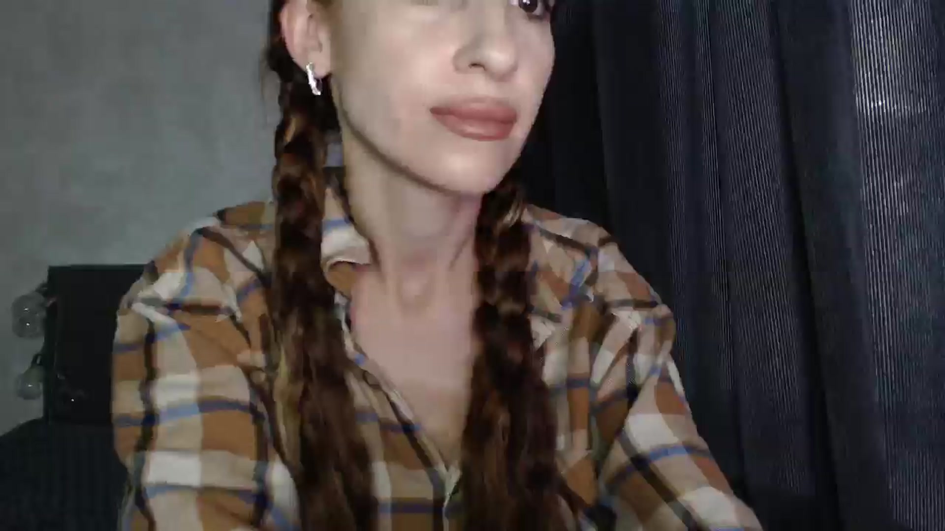 Gallery image thumbnail from Nora_Sweet's myfreecams stream on, 09/02/2025, 13:00 image 12 of 20