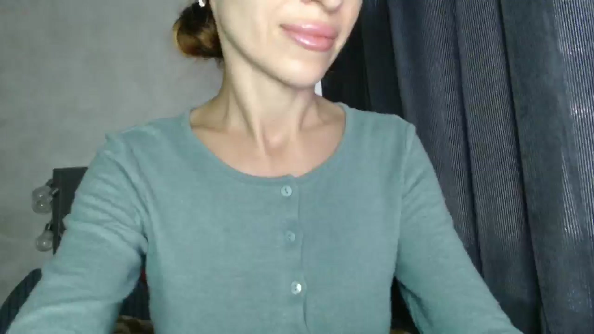Gallery image thumbnail from Nora_Sweet's myfreecams stream on, 09/10/2025, 09:58 image 12 of 20