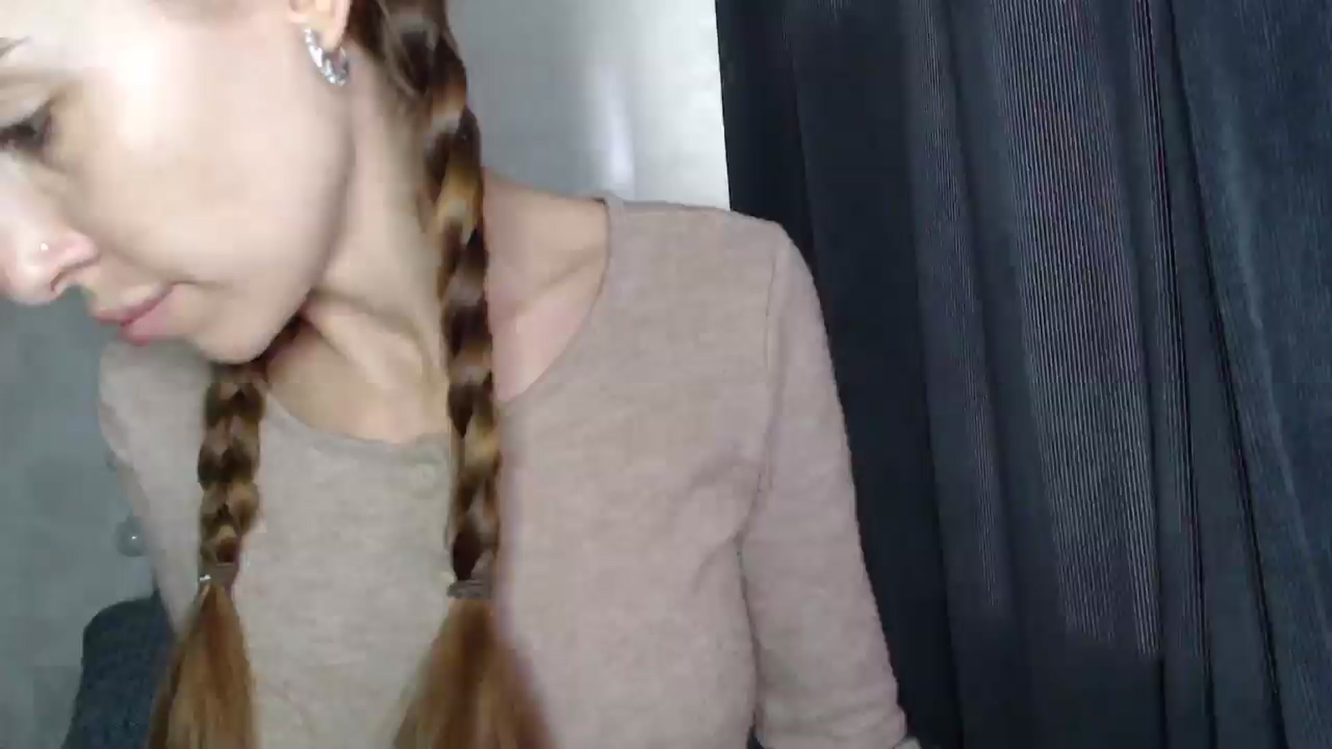 Gallery image thumbnail from Nora_Sweet's myfreecams stream on, 09/16/2025, 10:00 image 1 of 20