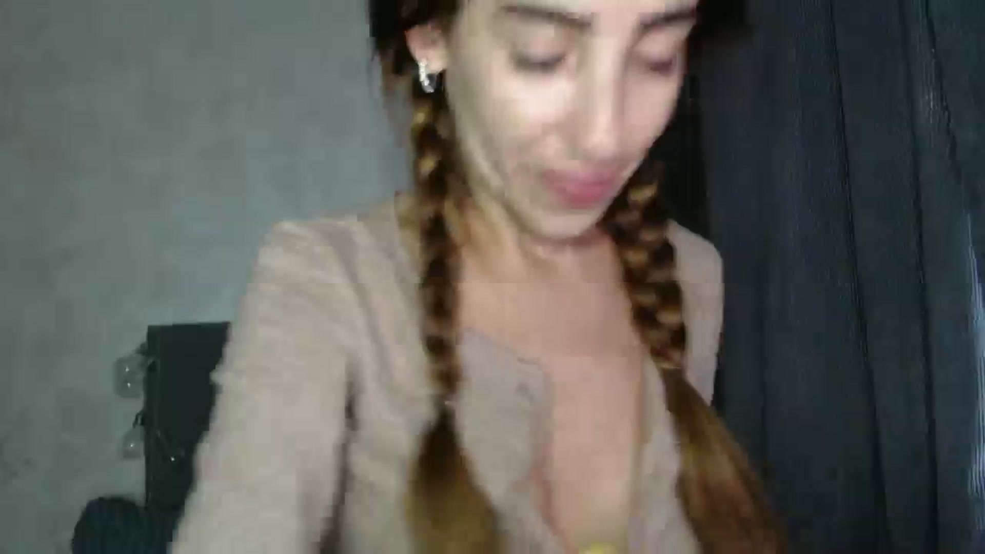 Gallery image thumbnail from Nora_Sweet's myfreecams stream on, 09/16/2025, 12:08 image 14 of 20