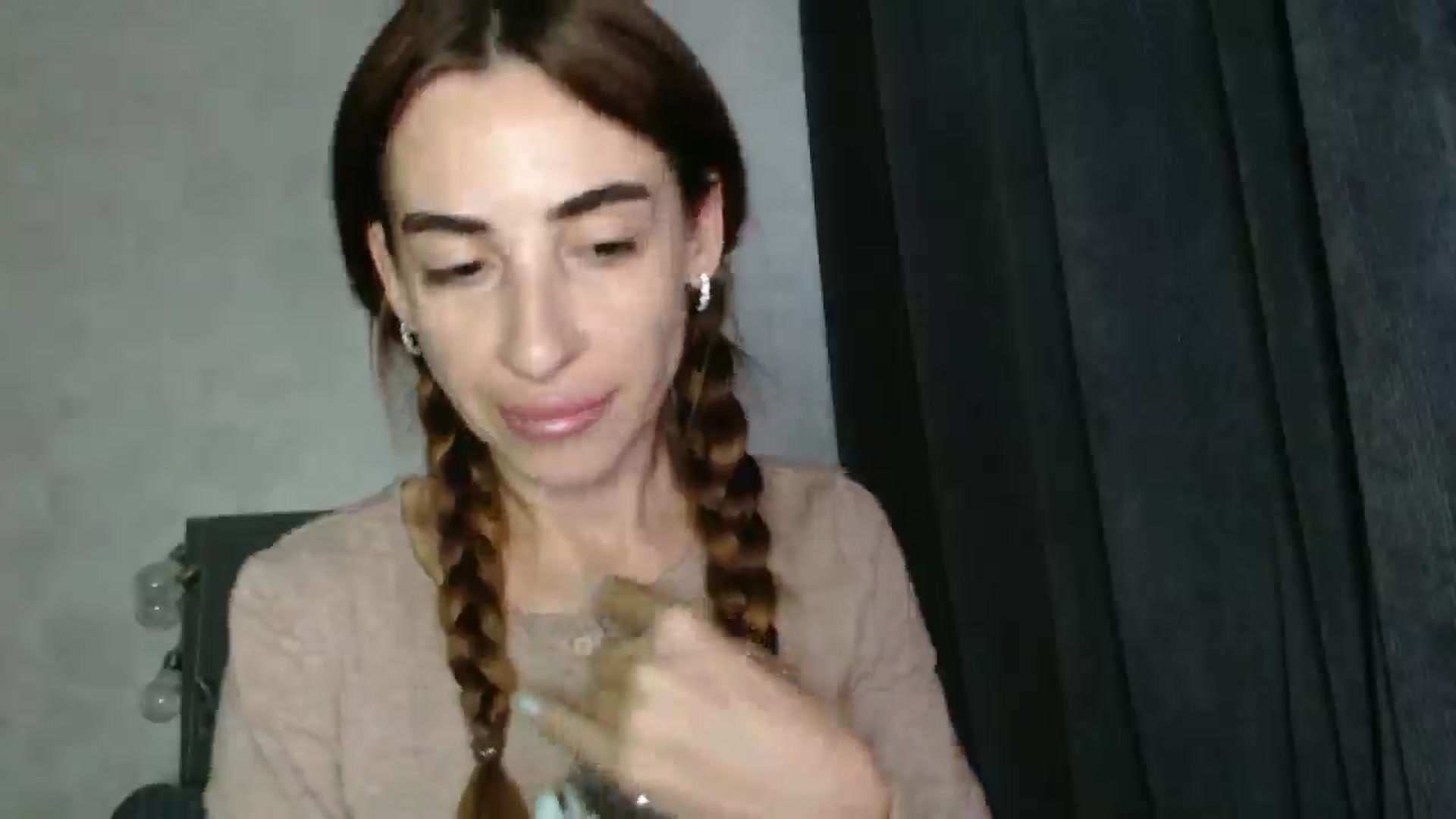 Gallery image thumbnail from Nora_Sweet's myfreecams stream on, 09/16/2025, 14:09 image 13 of 20