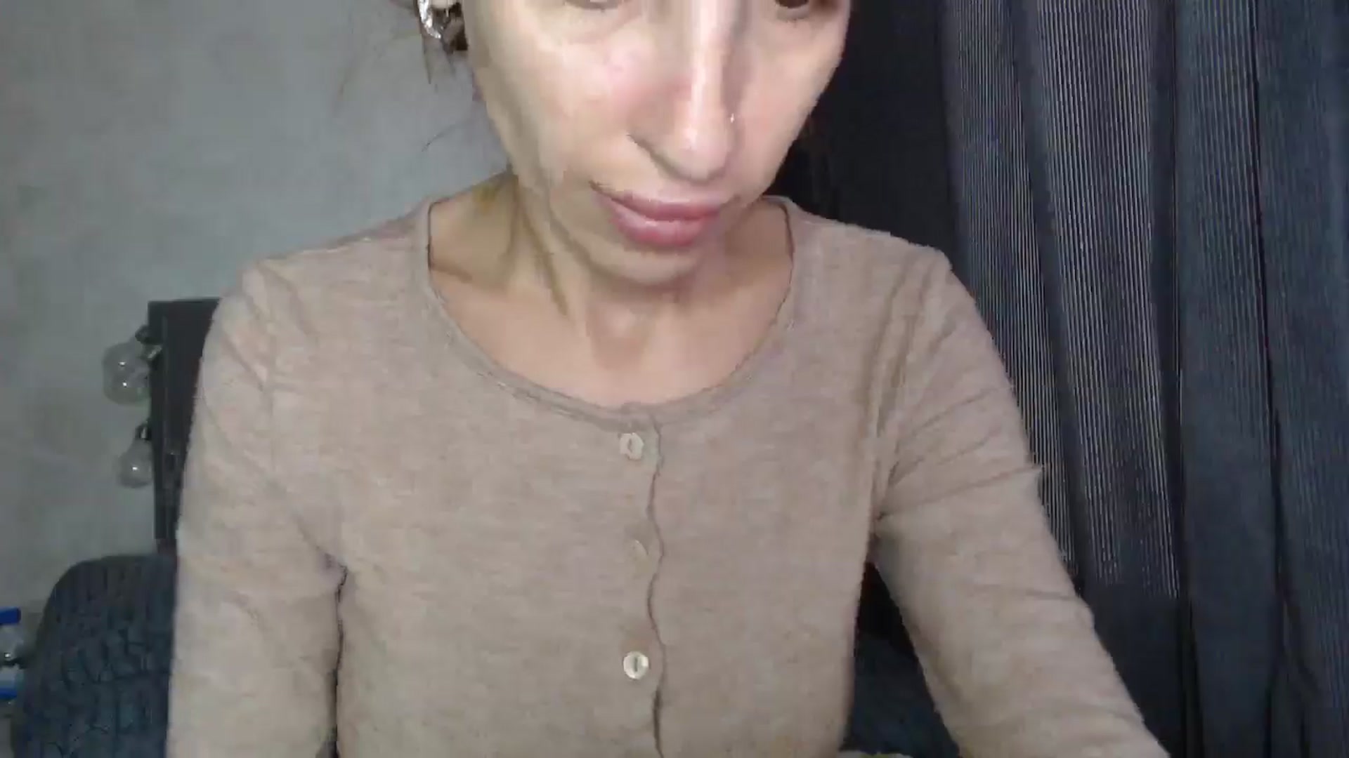 Gallery image thumbnail from Nora_Sweet's myfreecams stream on, 09/17/2025, 09:28 image 4 of 20
