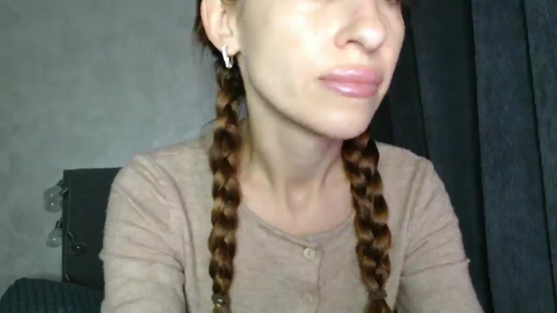 Gallery image thumbnail from Nora_Sweet's myfreecams stream on, 09/18/2025, 09:35 image 5 of 20
