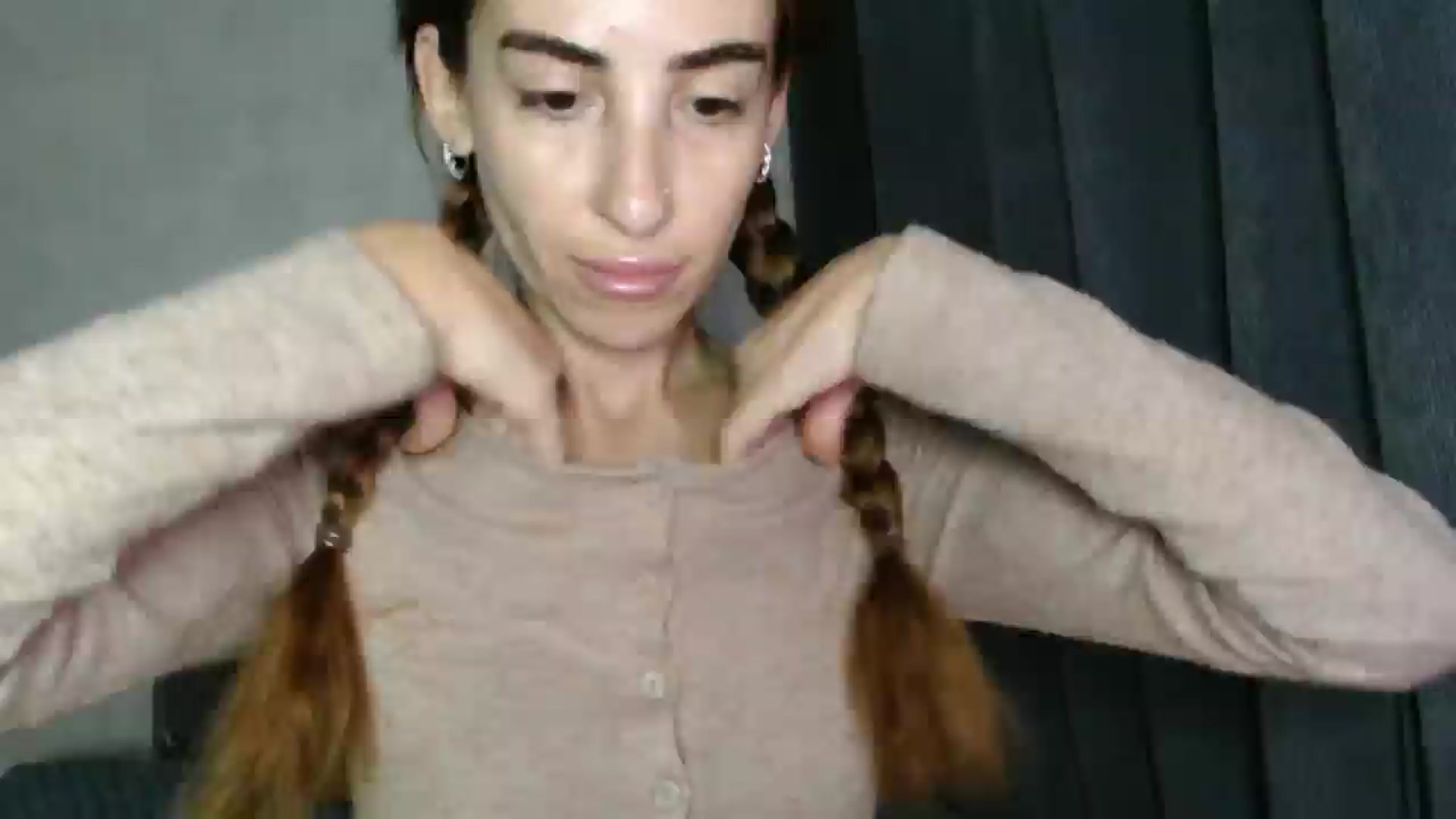 Gallery image thumbnail from Nora_Sweet's myfreecams stream on, 09/18/2025, 10:55 image 8 of 20