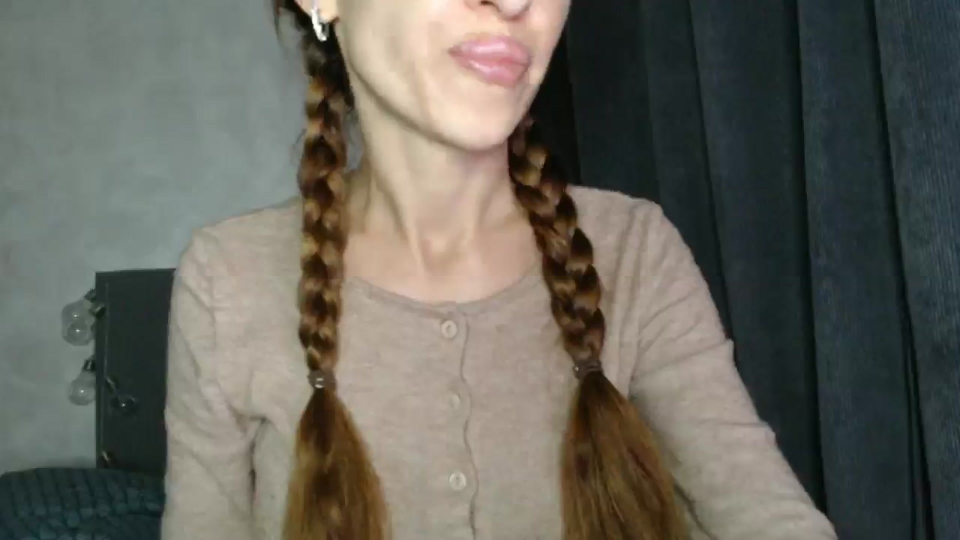 Gallery image thumbnail from Nora_Sweet's myfreecams stream on, 09/18/2025, 10:55 image 11 of 20