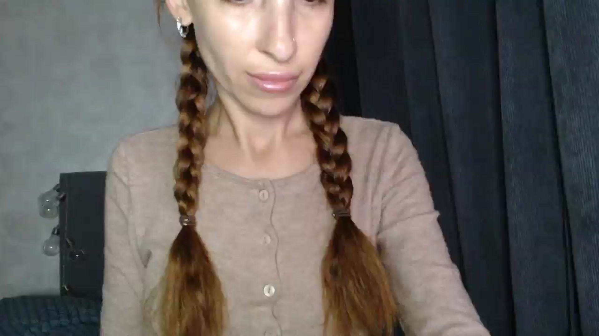Gallery image thumbnail from Nora_Sweet's myfreecams stream on, 09/18/2025, 10:55 image 12 of 20
