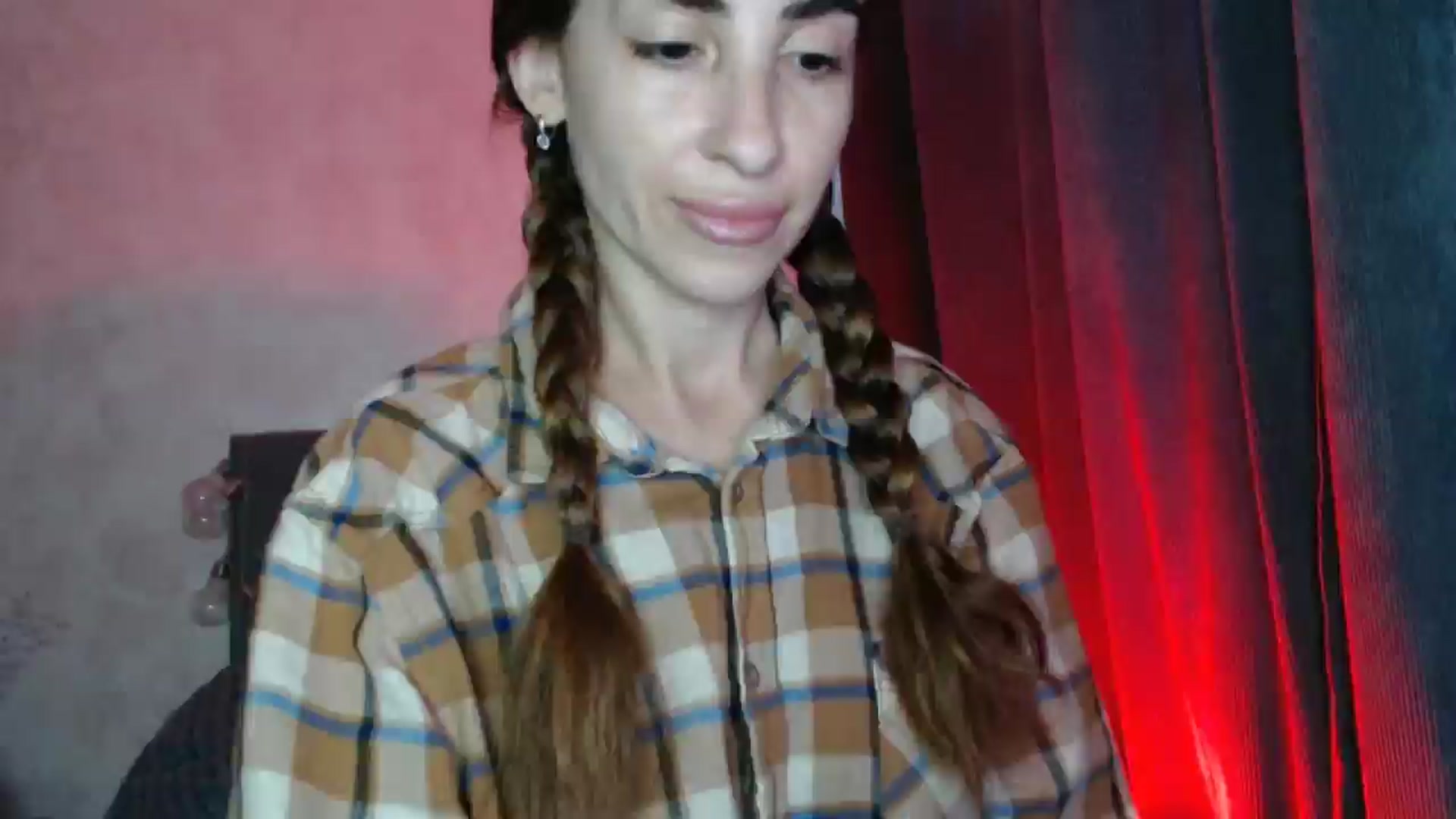 Gallery image thumbnail from Nora_Sweet's myfreecams stream on, 09/22/2025, 13:25 image 12 of 20