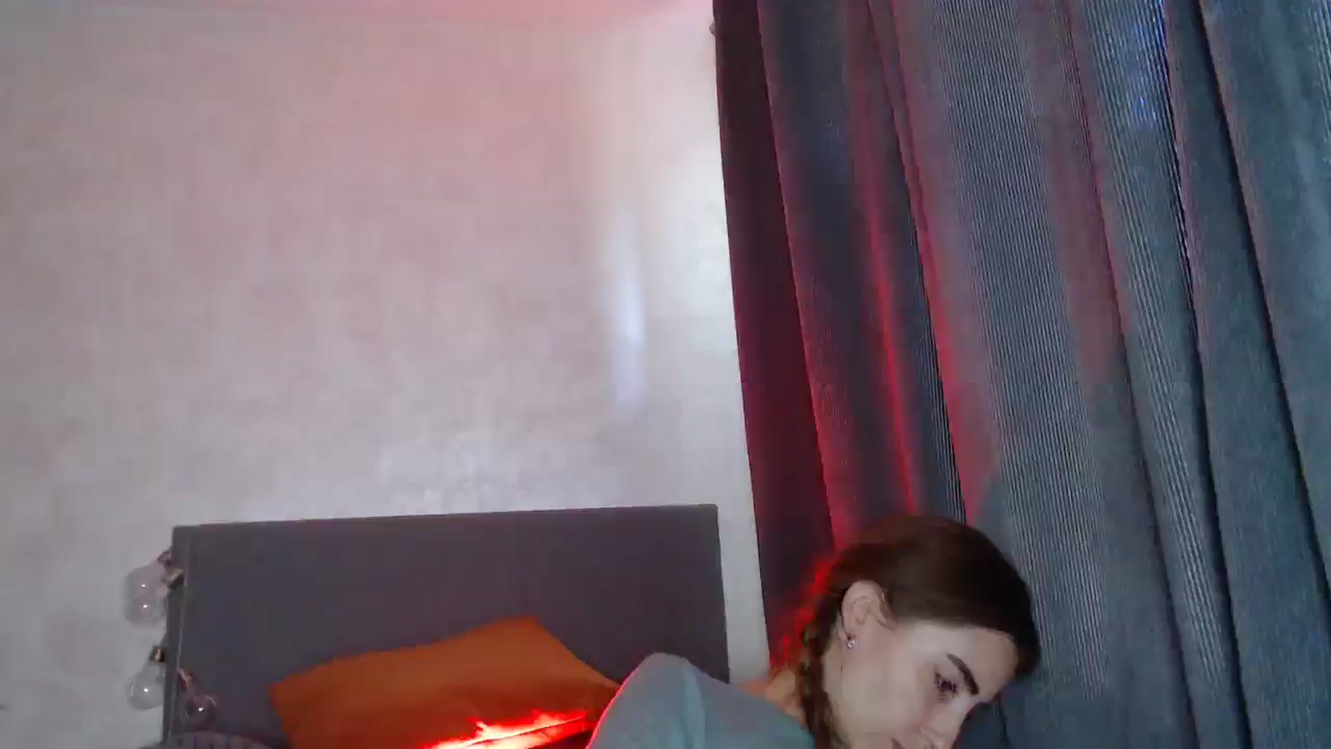 Gallery image thumbnail from Nora_Sweet's myfreecams stream on, 09/24/2025, 09:59 image 17 of 20