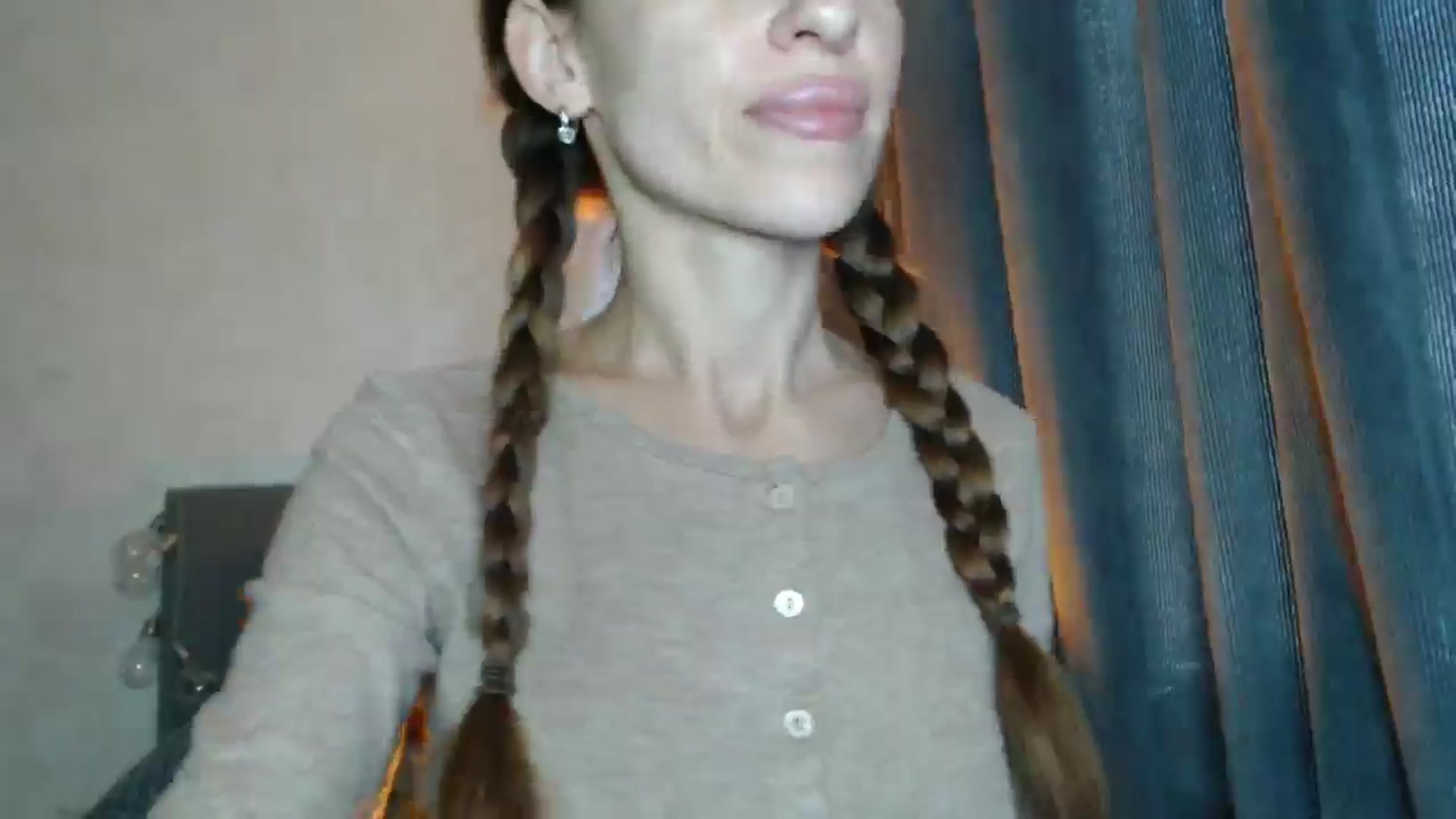 Gallery image thumbnail from Nora_Sweet's myfreecams stream on, 09/26/2025, 10:03 image 7 of 20