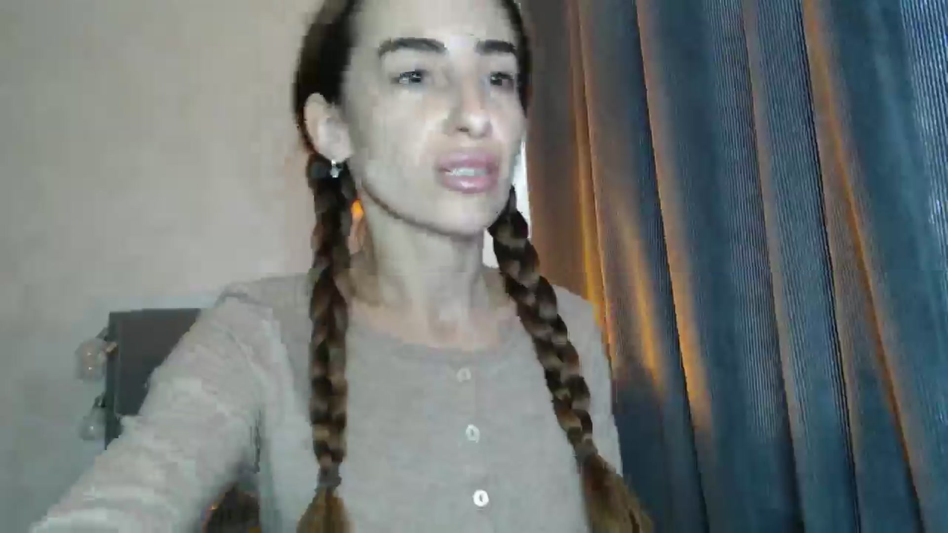 Gallery image thumbnail from Nora_Sweet's myfreecams stream on, 09/26/2025, 10:03 image 8 of 20