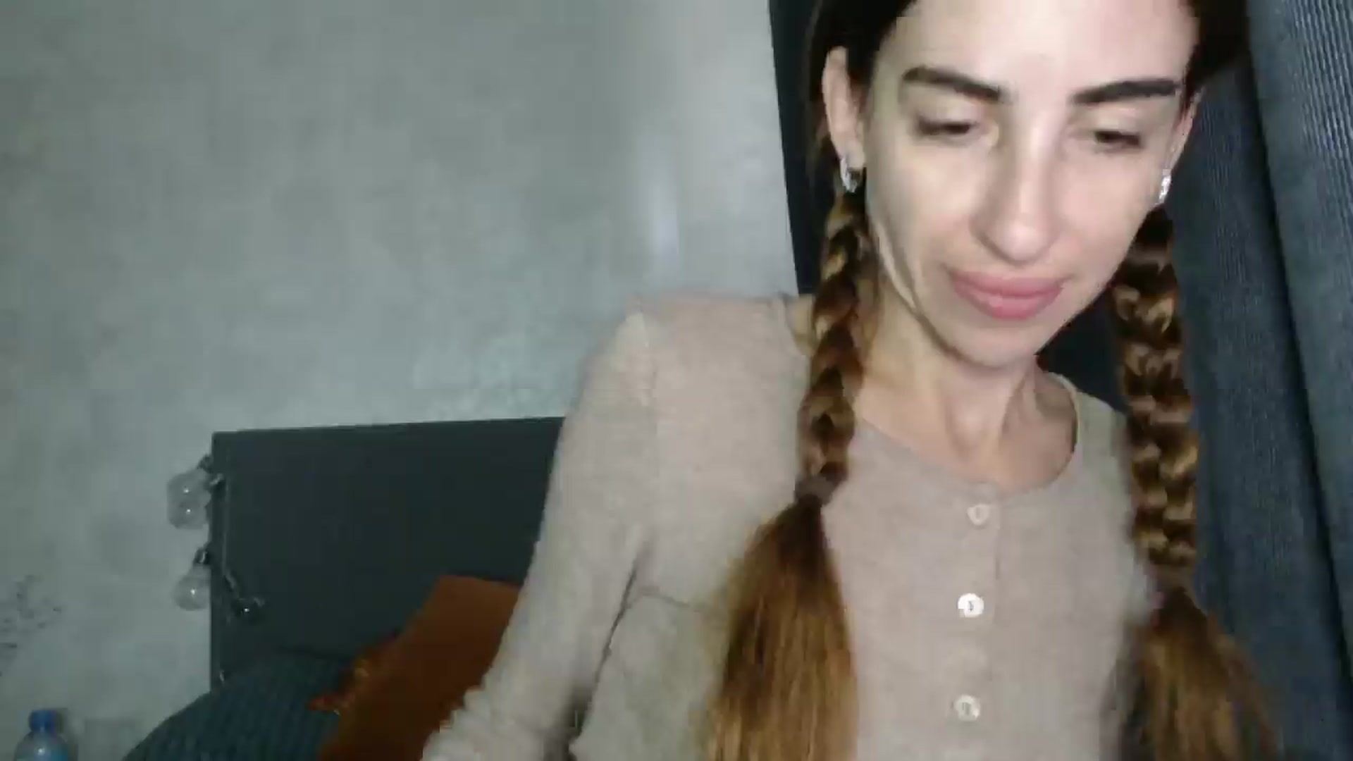 Gallery image thumbnail from Nora_Sweet's myfreecams stream on, 09/30/2025, 12:08 image 4 of 20