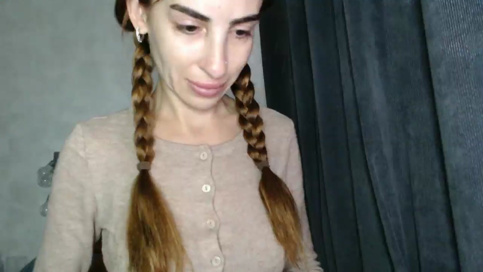 Gallery image thumbnail from Nora_Sweet's myfreecams stream on, 09/30/2025, 12:08 image 17 of 20