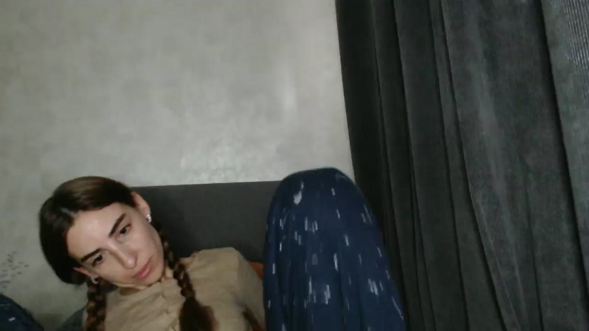 Gallery image thumbnail from Nora_Sweet's myfreecams stream on, 09/30/2025, 12:08 image 14 of 20