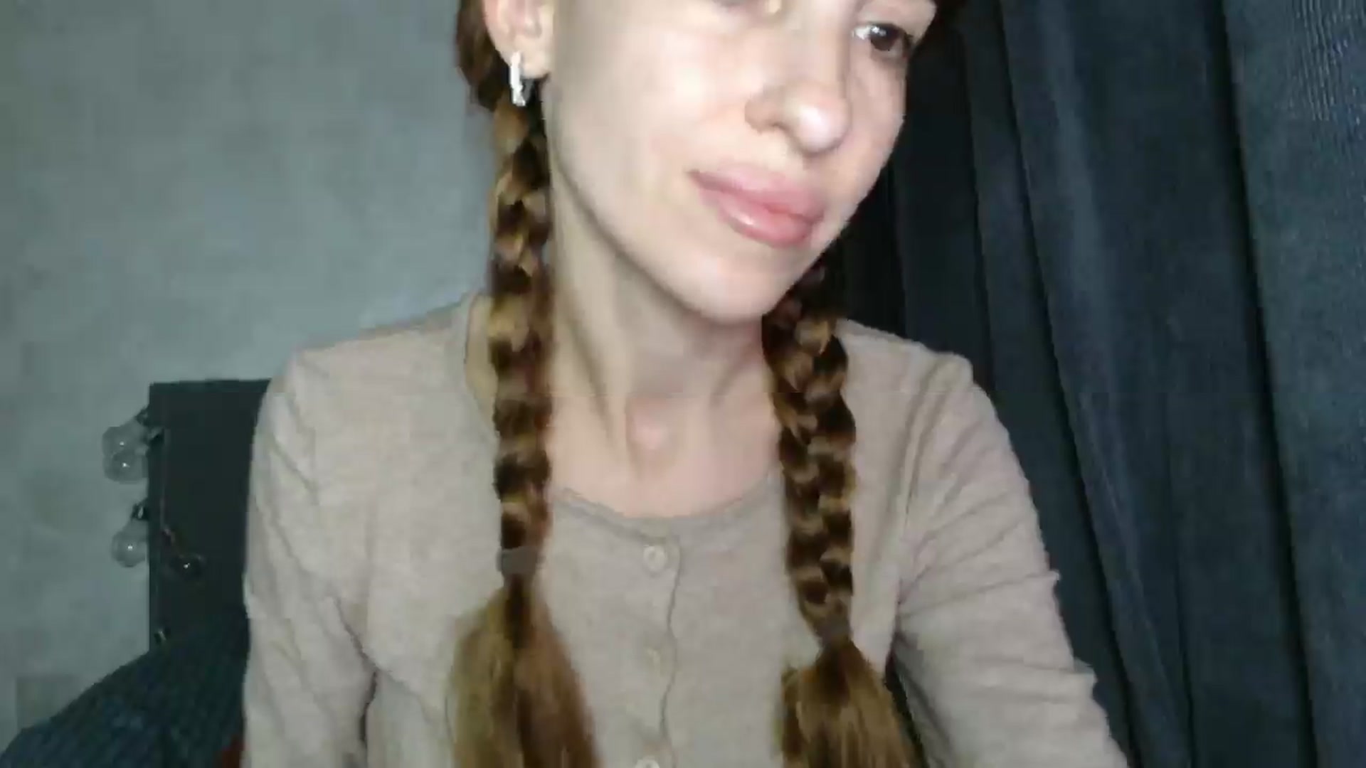 Gallery image thumbnail from Nora_Sweet's myfreecams stream on, 09/30/2025, 12:23 image 12 of 20