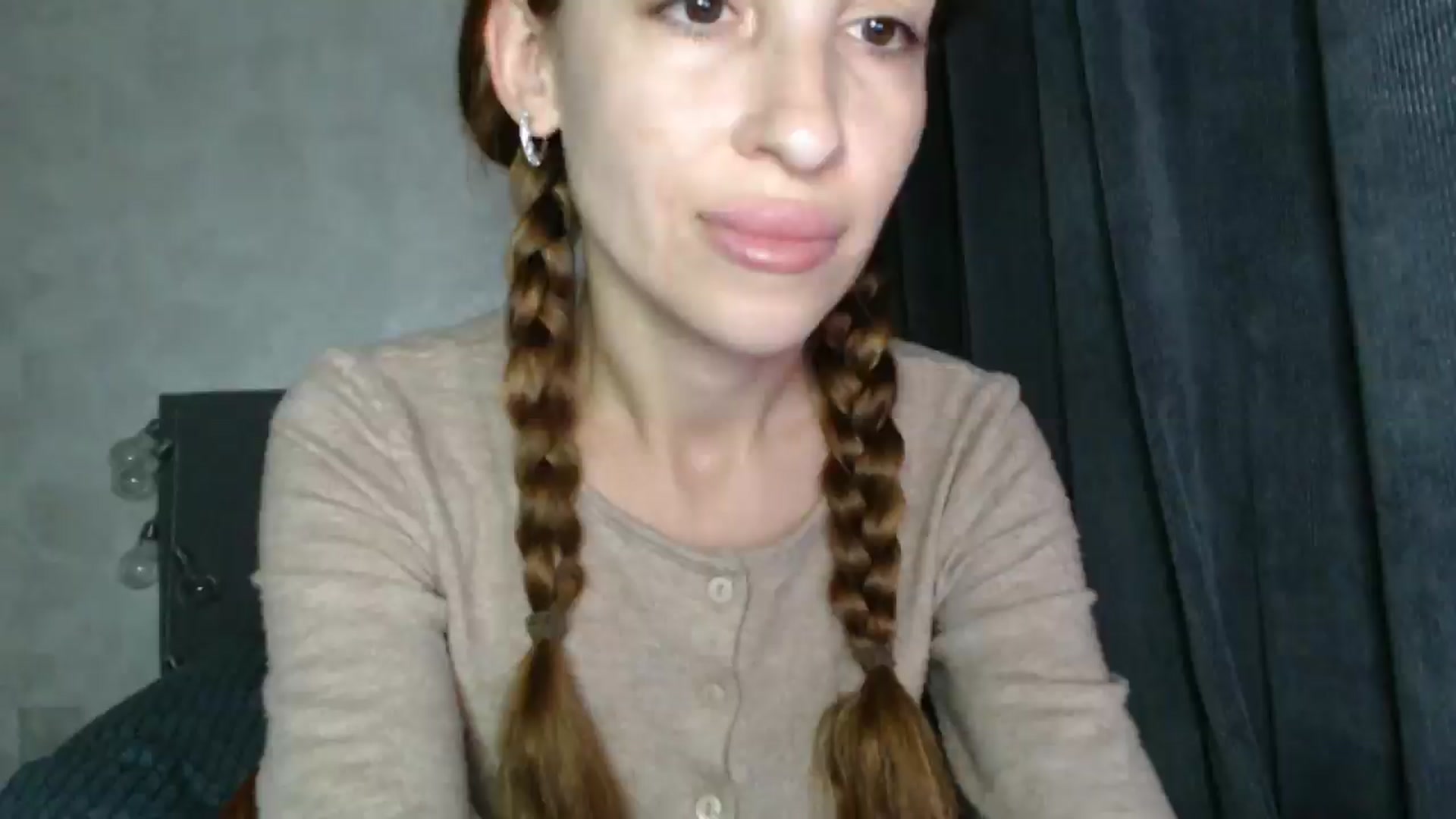 Gallery image thumbnail from Nora_Sweet's myfreecams stream on, 09/30/2025, 12:23 image 7 of 20