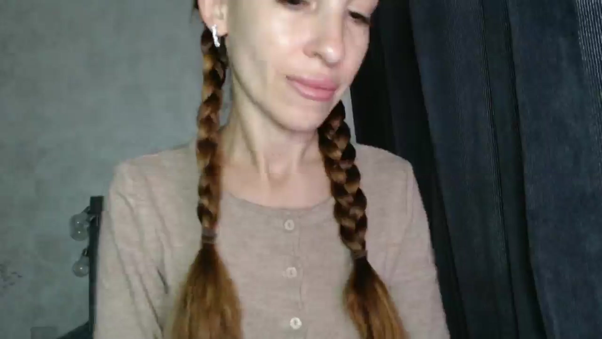 Gallery image thumbnail from Nora_Sweet's myfreecams stream on, 10/01/2025, 09:34 image 8 of 20