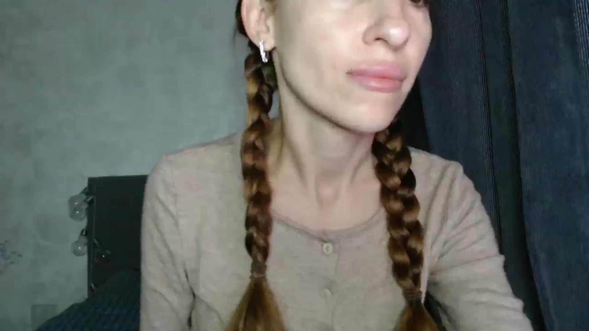 Gallery image thumbnail from Nora_Sweet's myfreecams stream on, 10/01/2025, 09:34 image 11 of 20