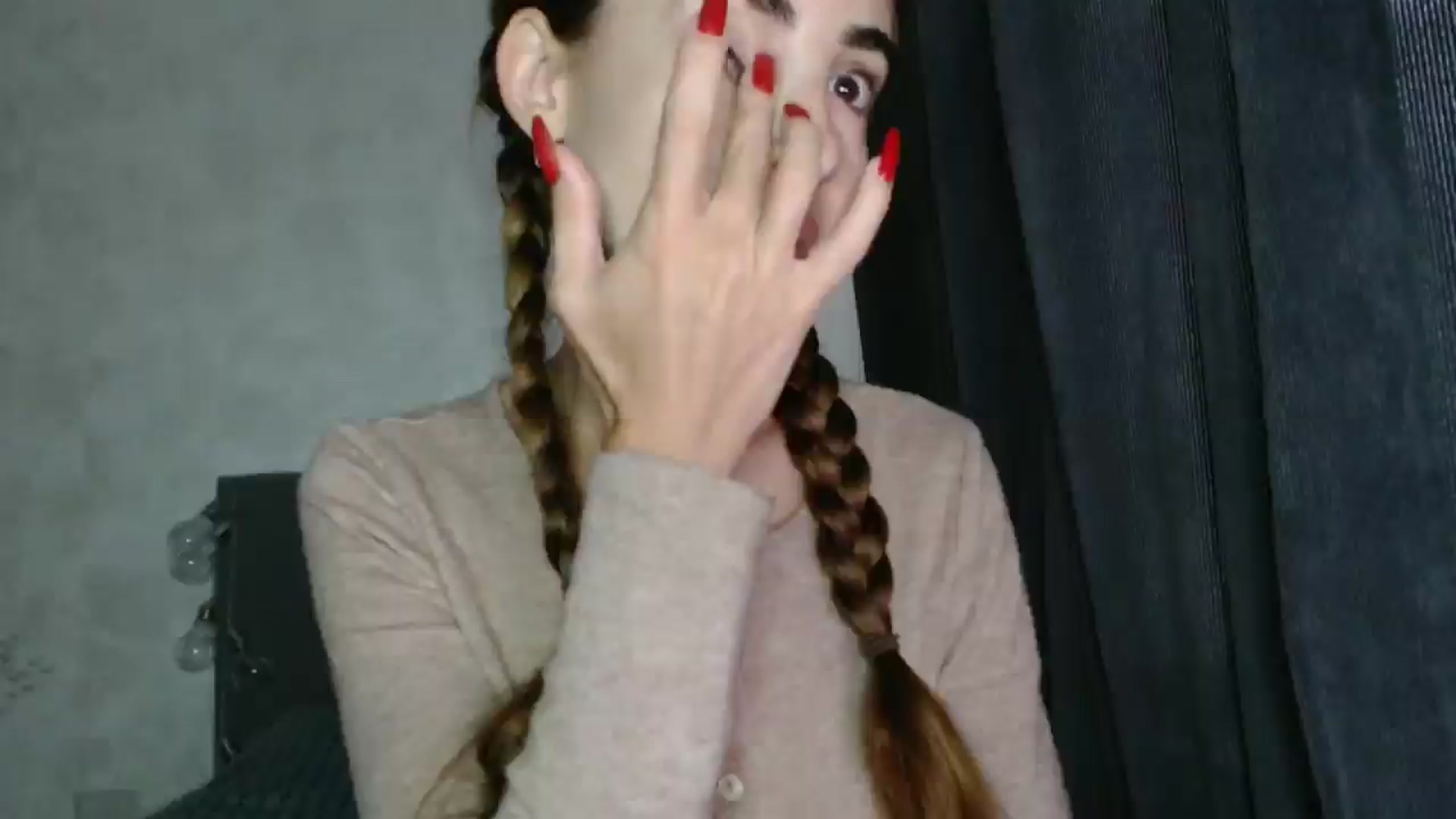 Gallery image thumbnail from Nora_Sweet's myfreecams stream on, 10/01/2025, 09:34 image 10 of 20