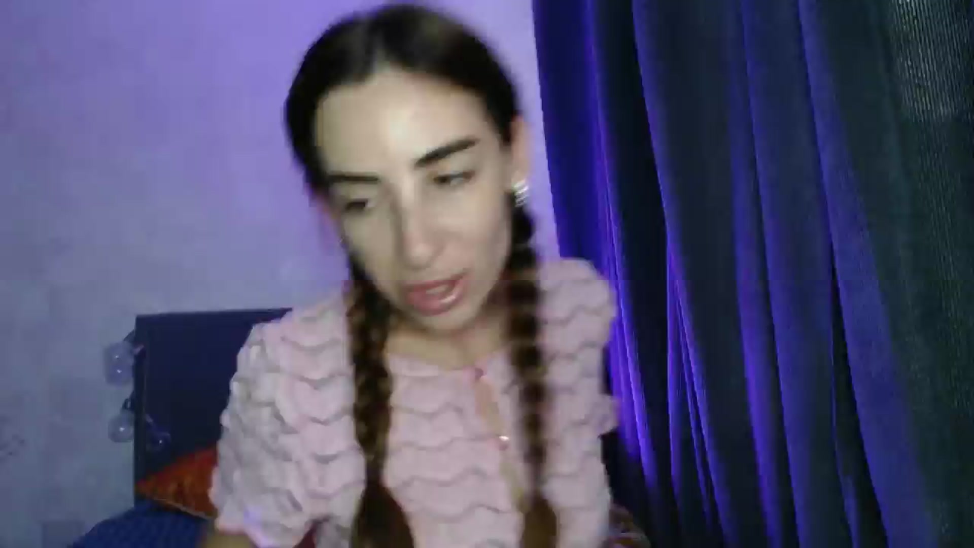 Gallery image thumbnail from Nora_Sweet's myfreecams stream on, 10/01/2025, 10:51 image 8 of 20