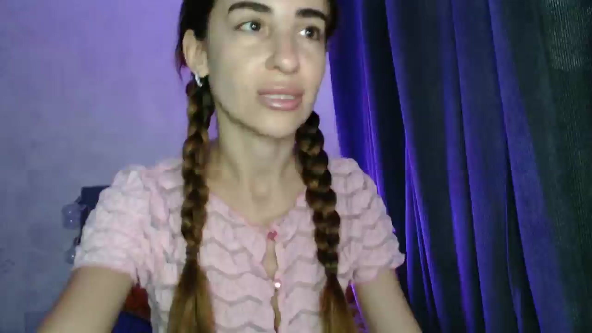 Gallery image thumbnail from Nora_Sweet's myfreecams stream on, 10/01/2025, 10:51 image 2 of 20