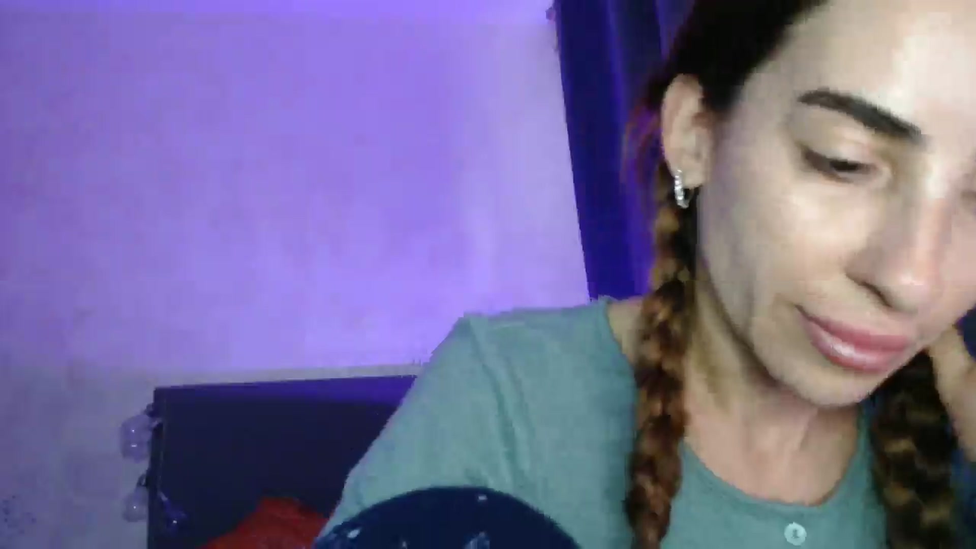 Gallery image thumbnail from Nora_Sweet's myfreecams stream on, 10/01/2025, 12:28 image 15 of 20