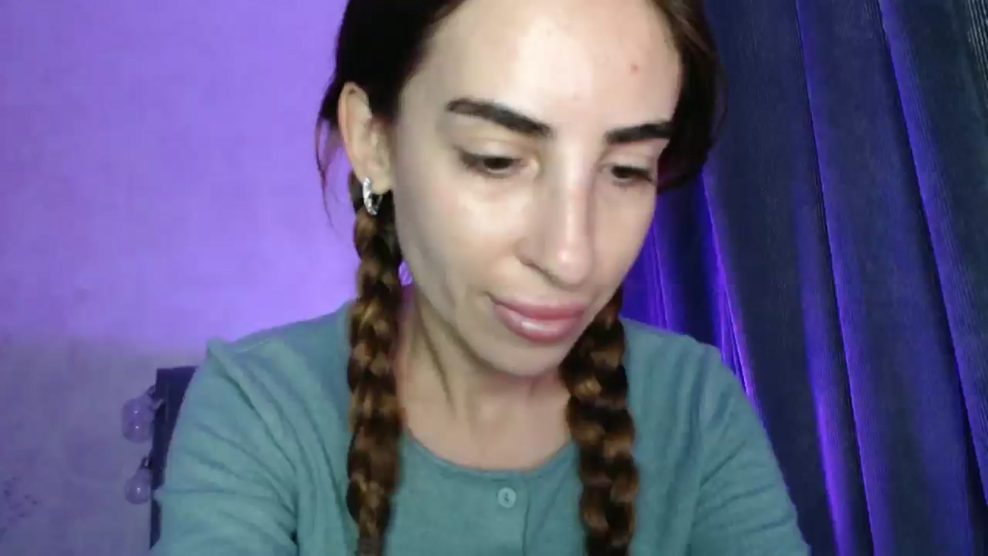 Gallery image thumbnail from Nora_Sweet's myfreecams stream on, 10/01/2025, 12:28 image 7 of 20