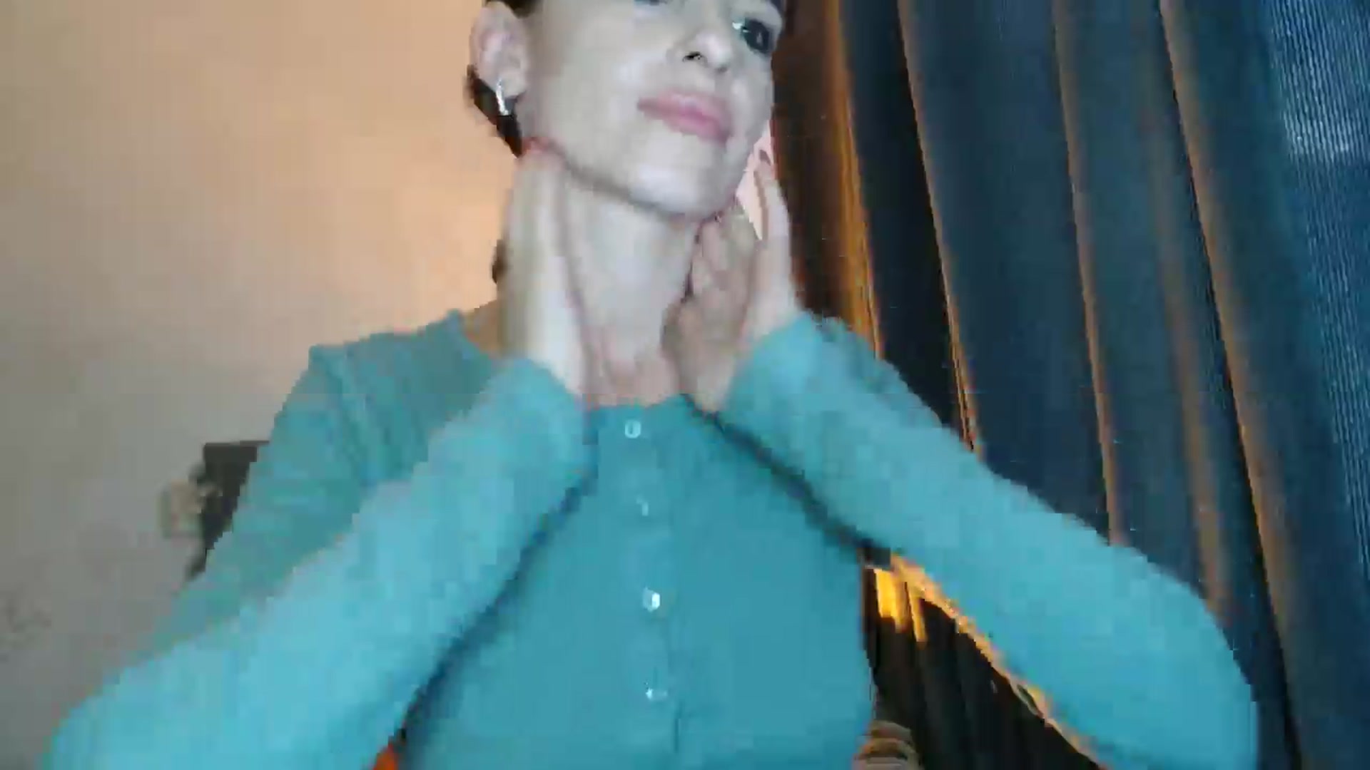 Gallery image thumbnail from Nora_Sweet's myfreecams stream on, 10/02/2025, 12:33 image 12 of 20