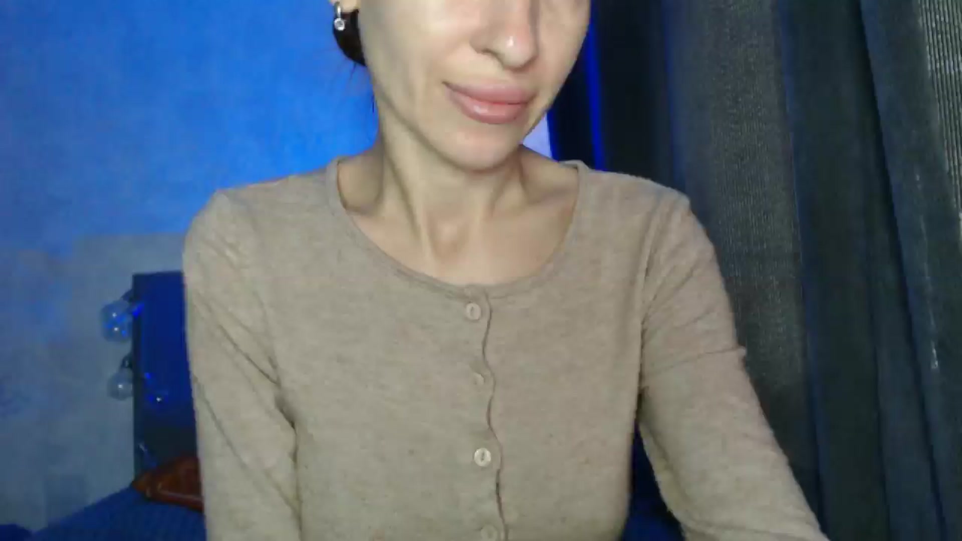 Gallery image thumbnail from Nora_Sweet's myfreecams stream on, 10/08/2025, 10:20 image 7 of 20