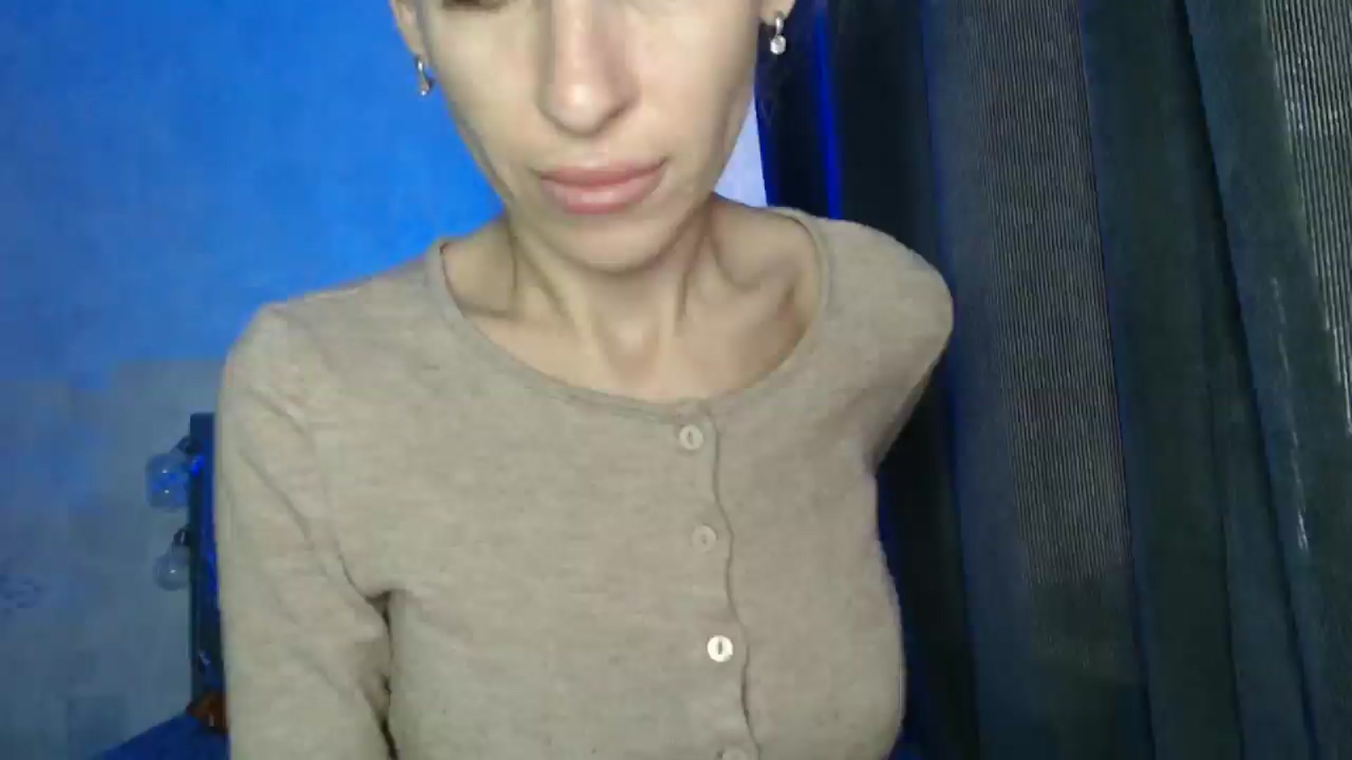 Gallery image thumbnail from Nora_Sweet's myfreecams stream on, 10/08/2025, 10:20 image 5 of 20