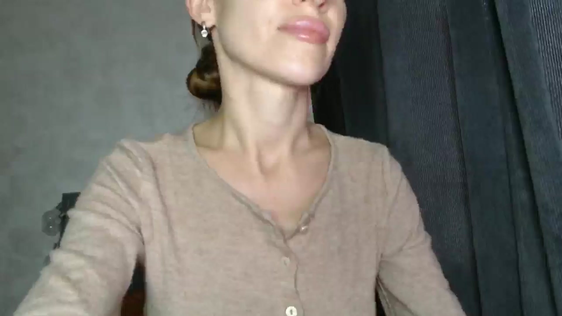 Gallery image thumbnail from Nora_Sweet's myfreecams stream on, 10/08/2025, 11:20 image 12 of 20