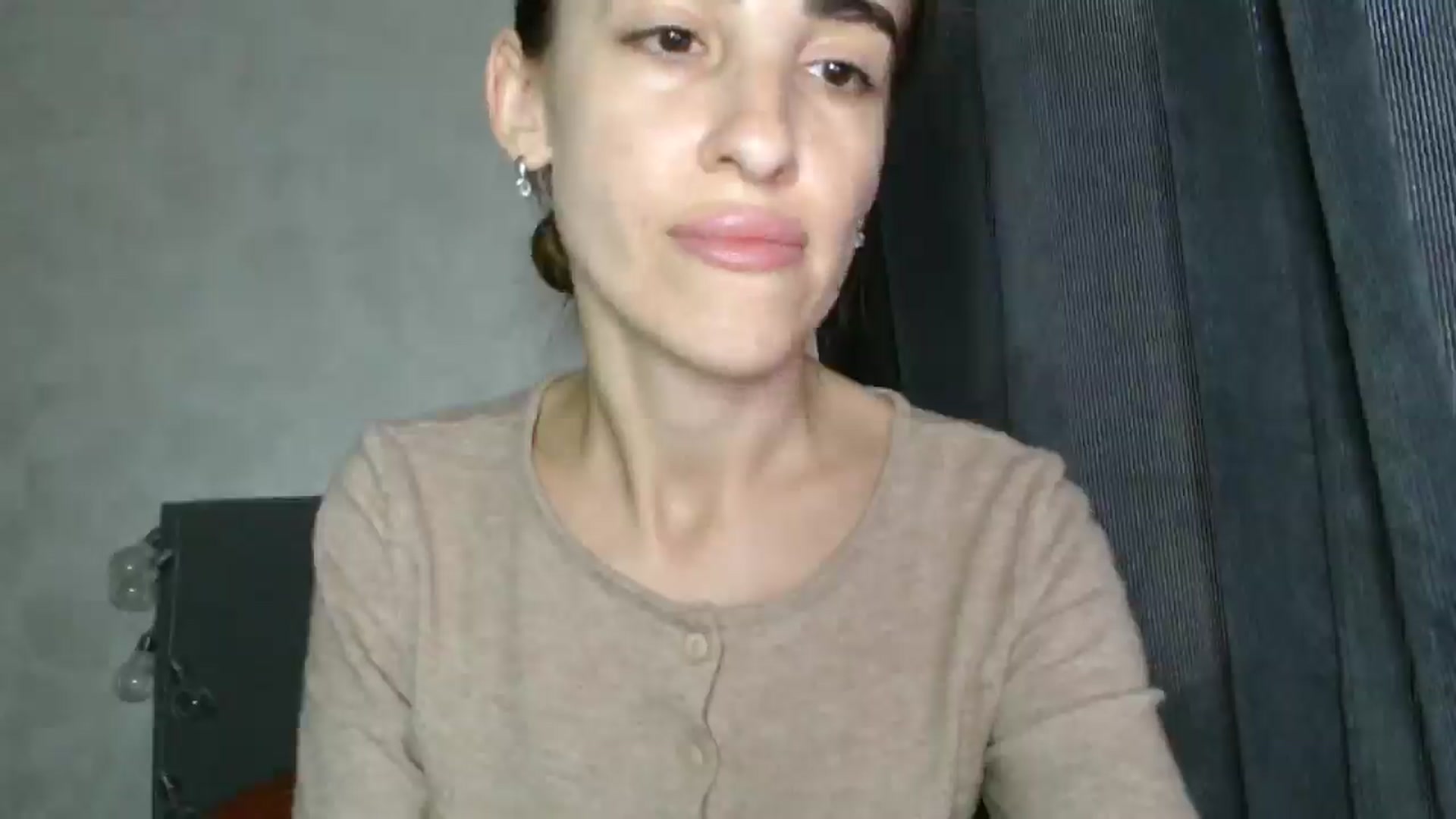 Gallery image thumbnail from Nora_Sweet's myfreecams stream on, 10/08/2025, 11:20 image 4 of 20