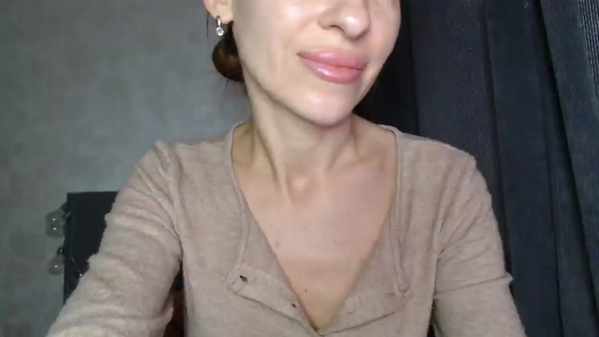 Gallery image thumbnail from Nora_Sweet's myfreecams stream on, 10/08/2025, 11:20 image 15 of 20