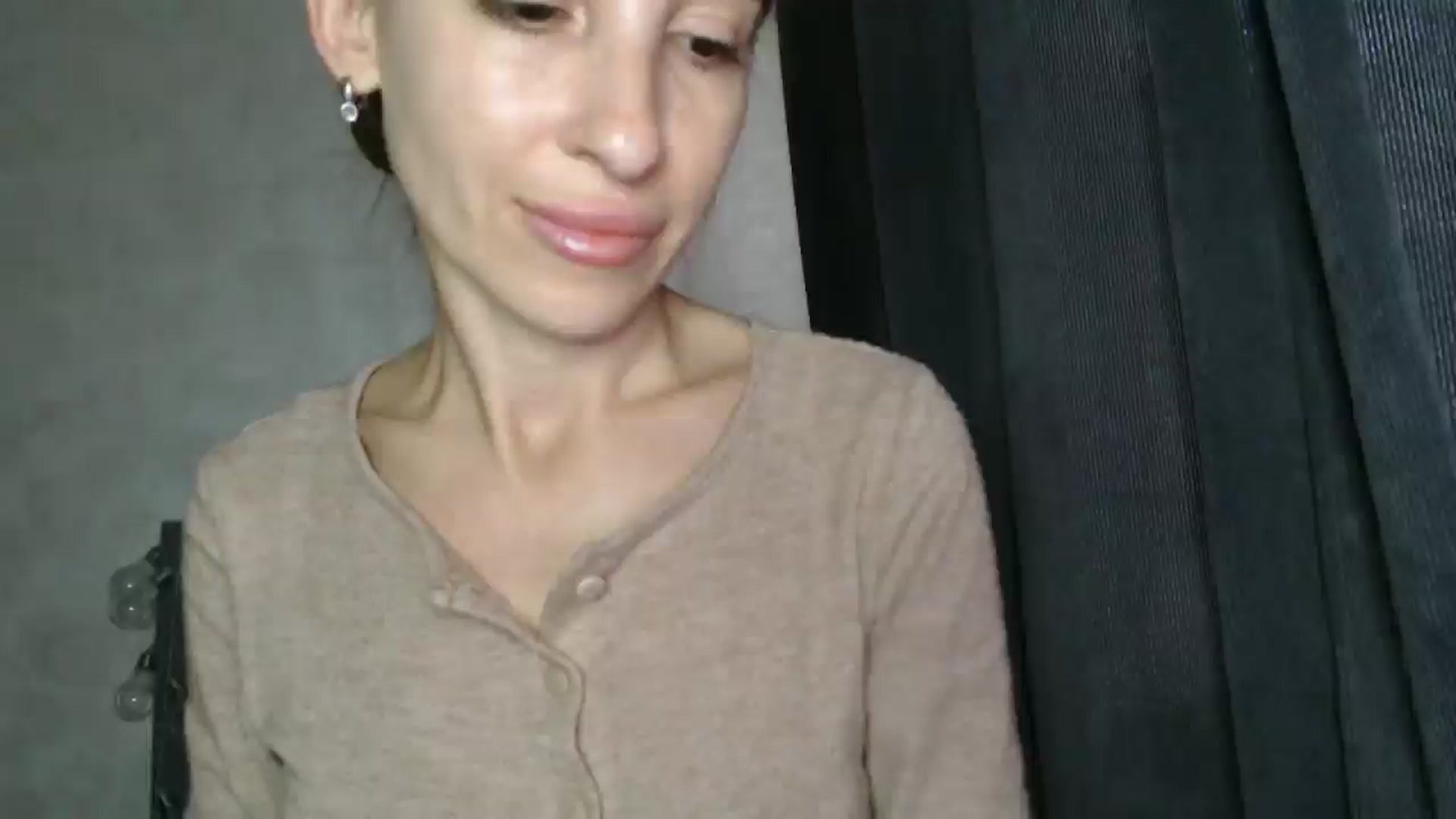 Gallery image thumbnail from Nora_Sweet's myfreecams stream on, 10/08/2025, 11:20 image 10 of 20