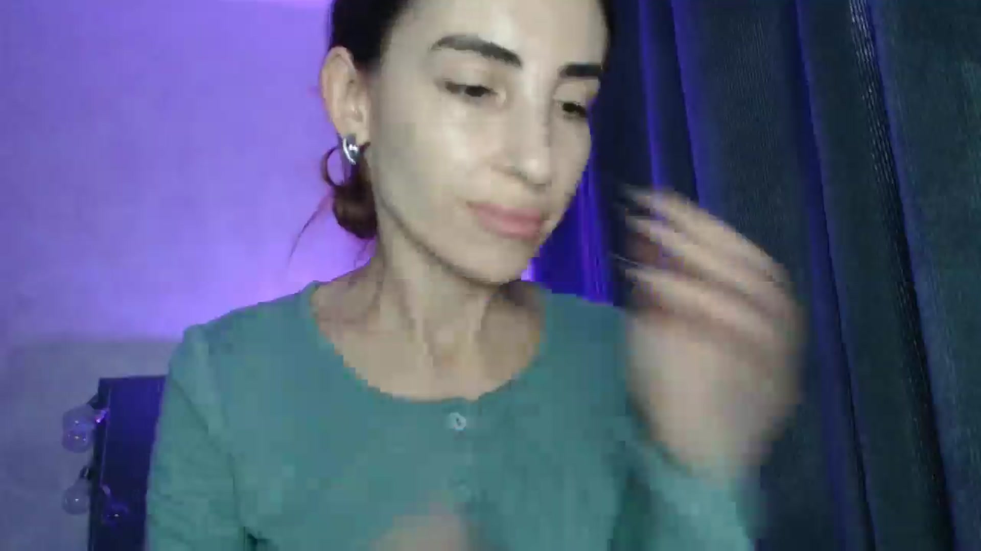 Gallery image thumbnail from Nora_Sweet's myfreecams stream on, 10/27/2025, 12:36 image 19 of 20